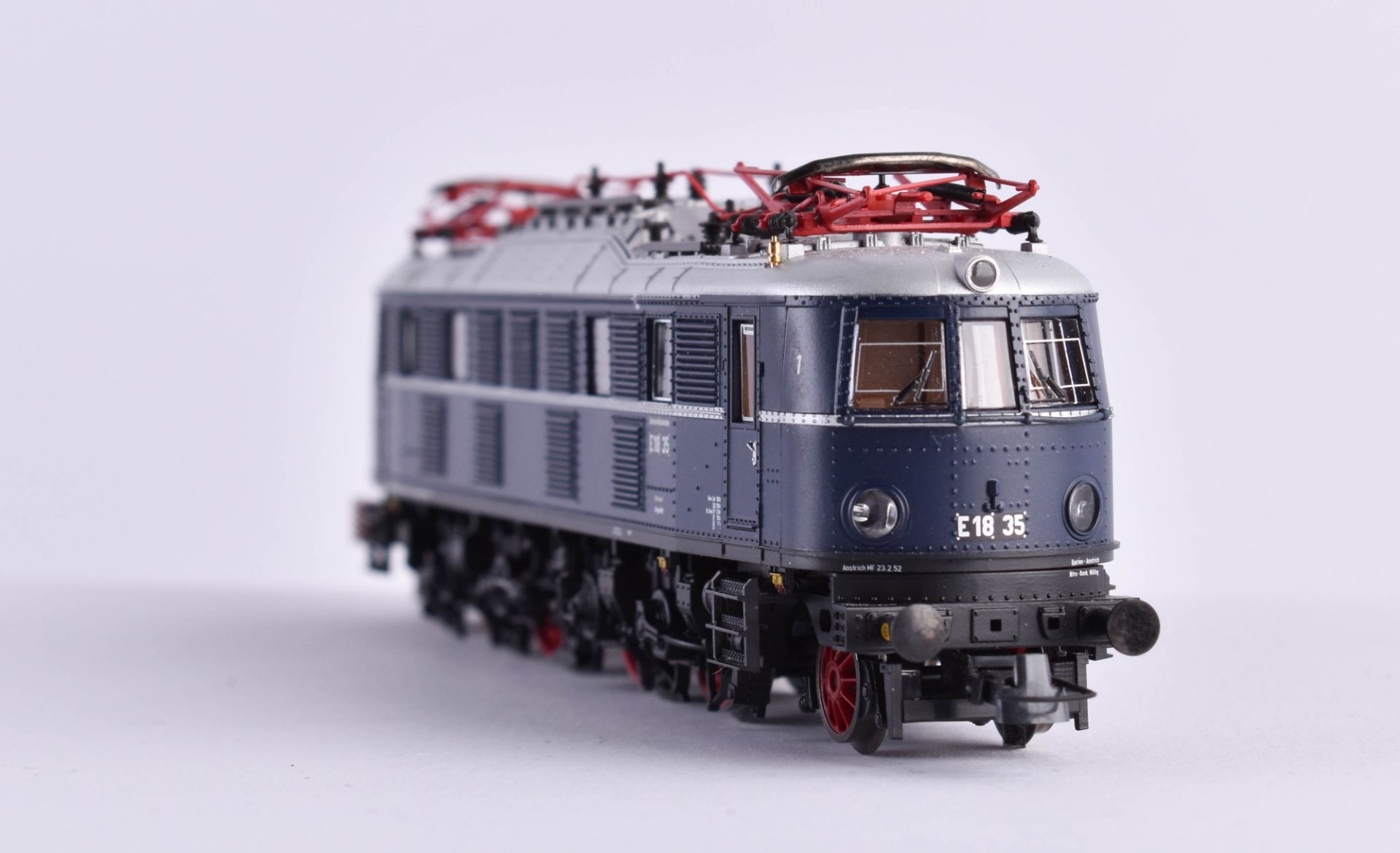 Electric locomotive E 18 35 of the DB, Roco - Image 2 of 3