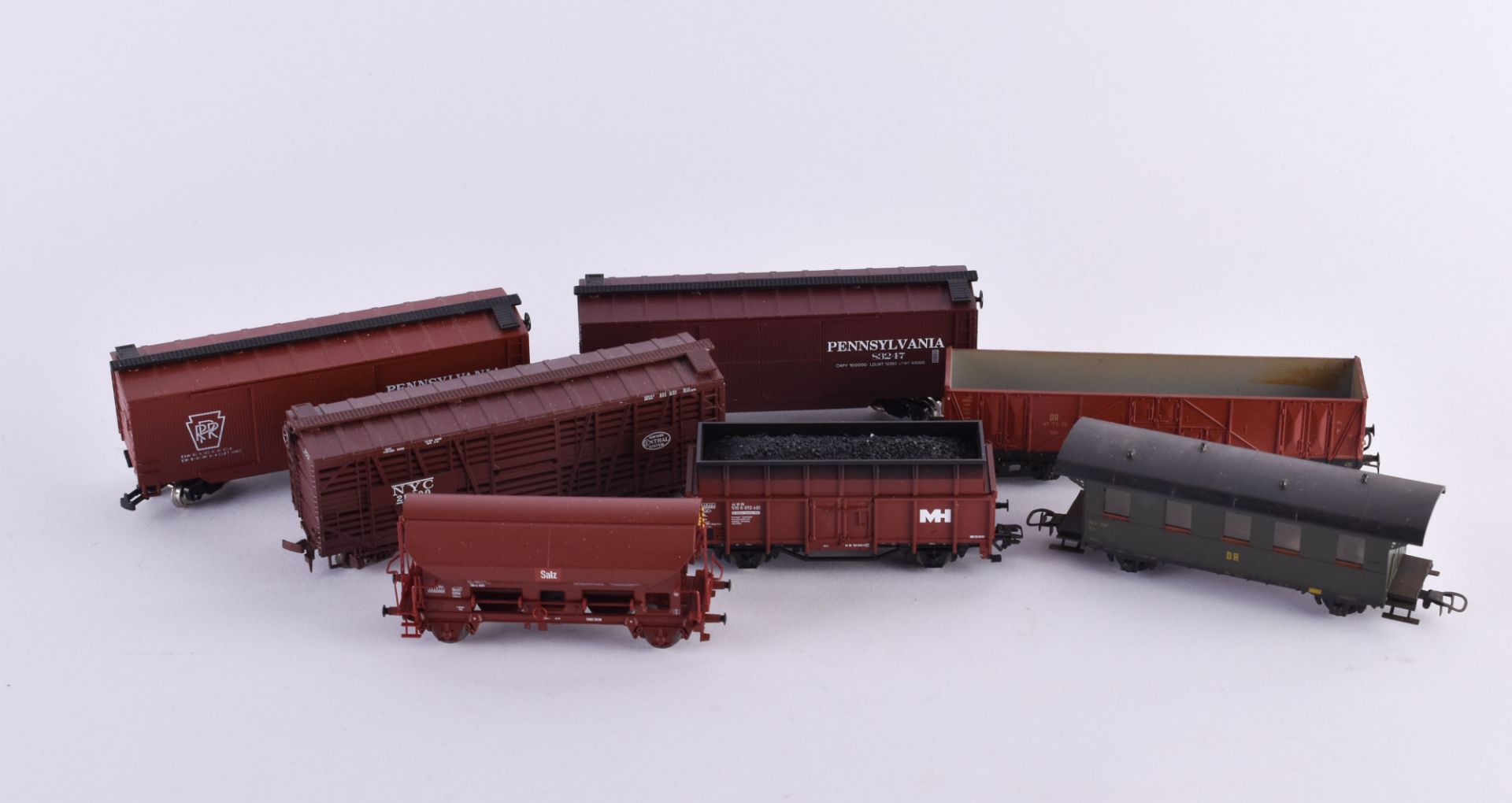 A group of freight wagons, Roco, Piko among others