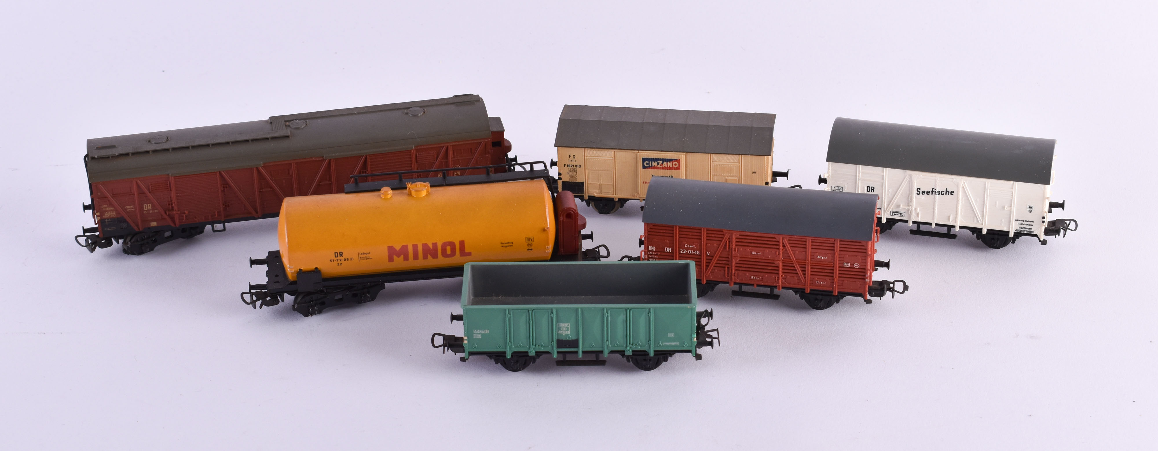 Large group of goods wagons and tank wagons, Piko and Brawa