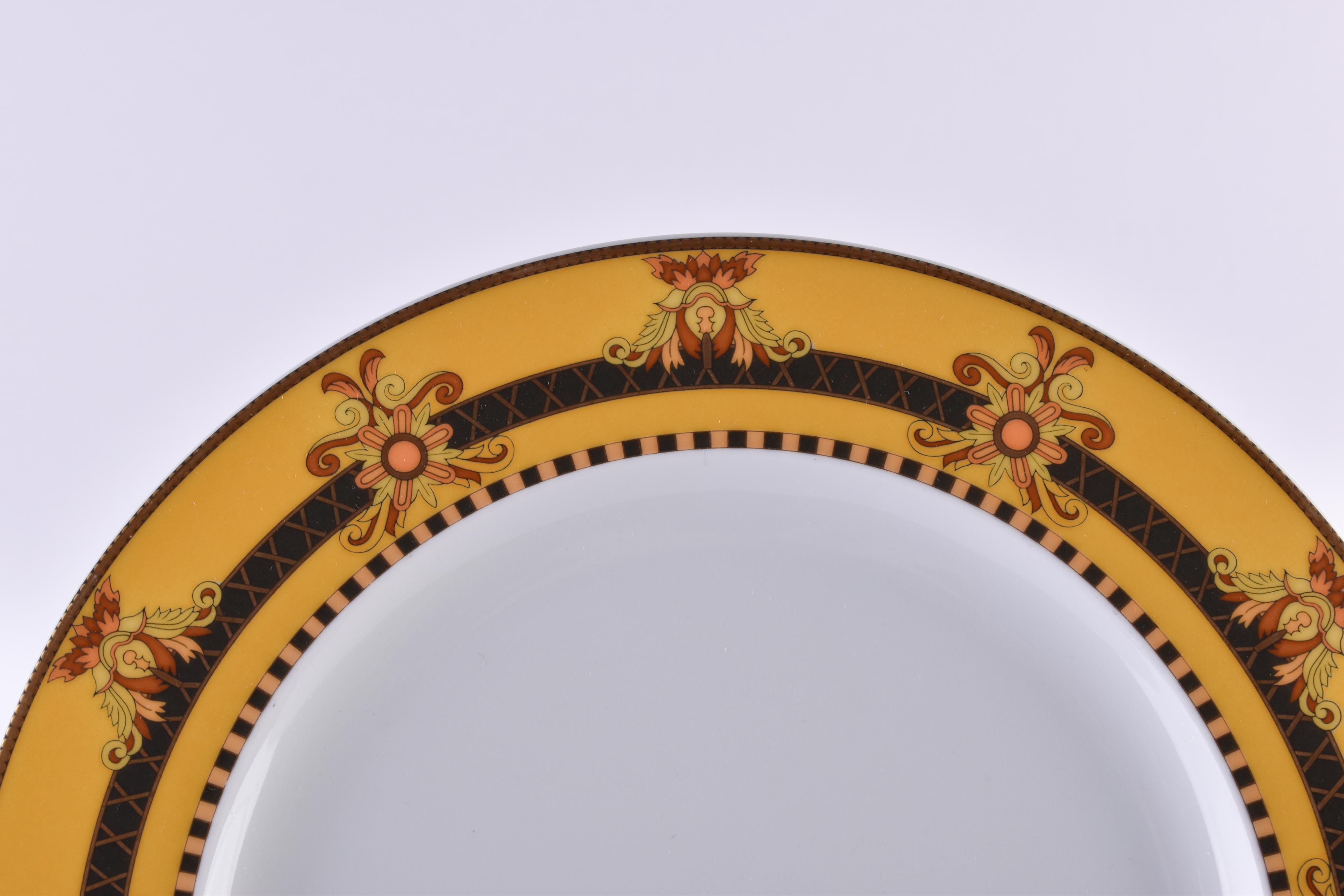 6 Rosenthal Versace Barocco dinner plates - Image 2 of 3