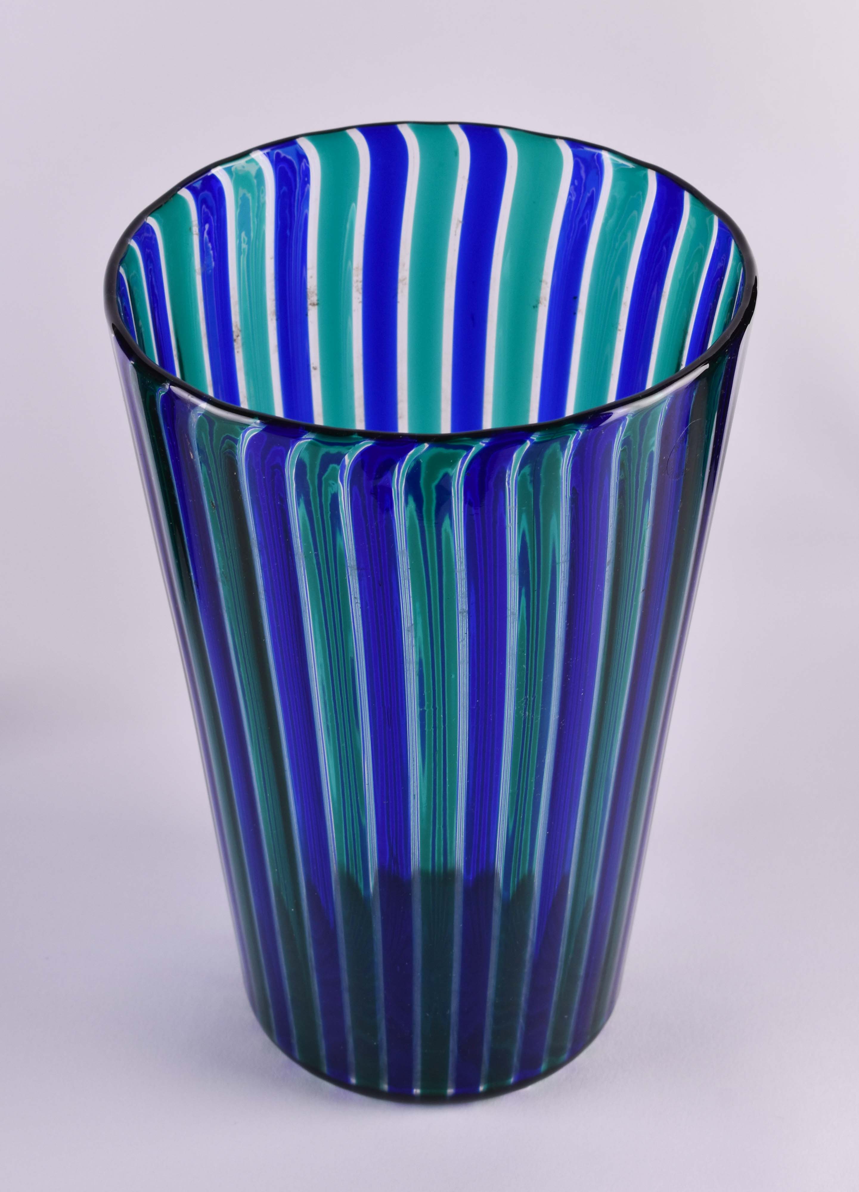 Gio Ponti, Venini Murano vase - Image 2 of 3