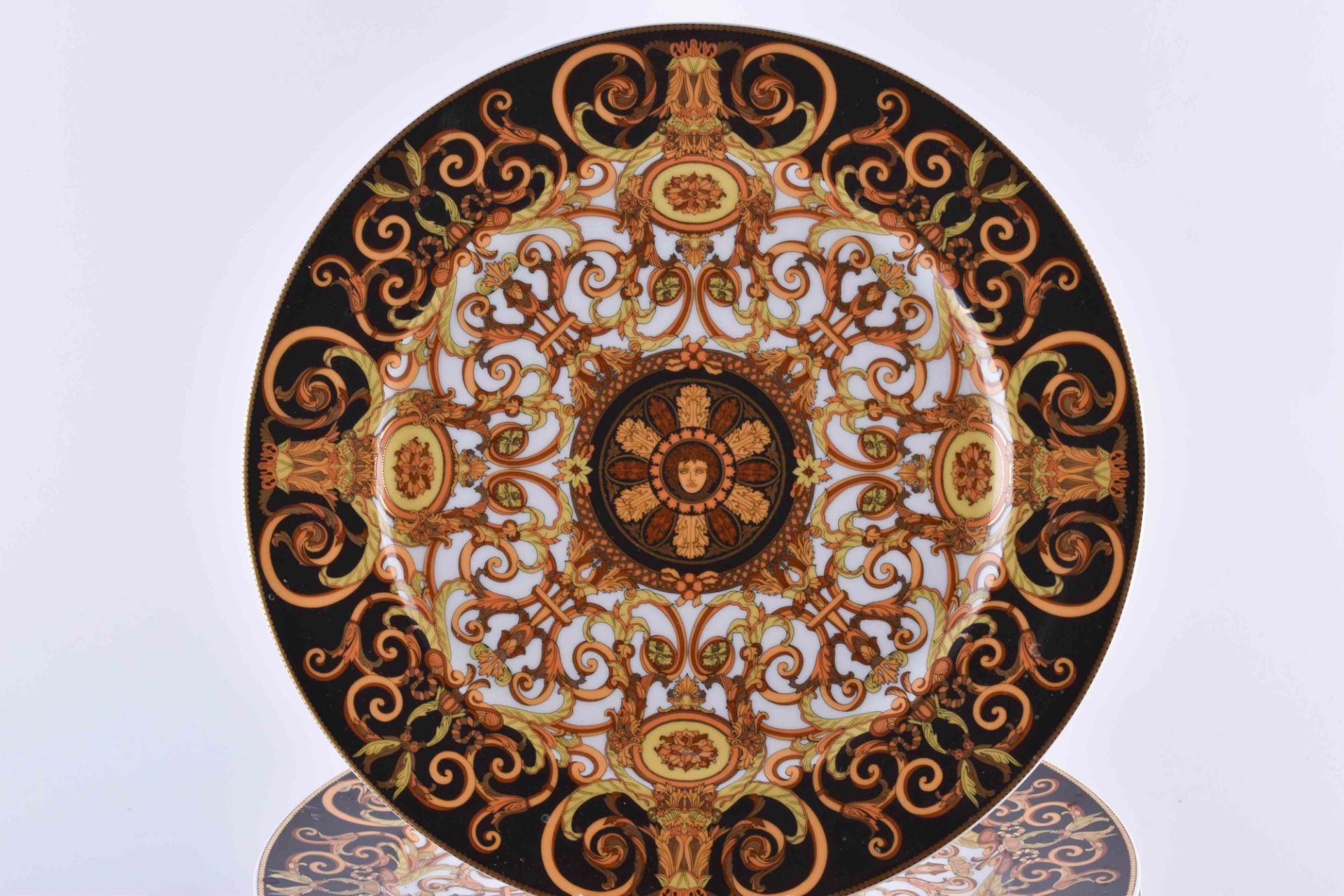 6 Rosenthal Versace Barocco Medusa place plates - Image 2 of 6