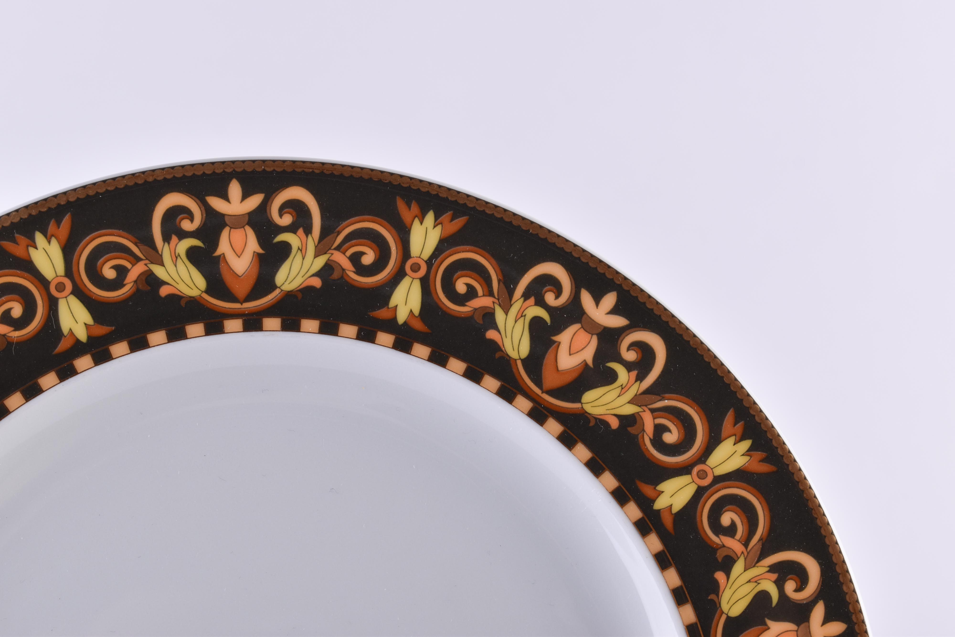 6 dinner plates Rosenthal Versace Barocco  - Image 2 of 3