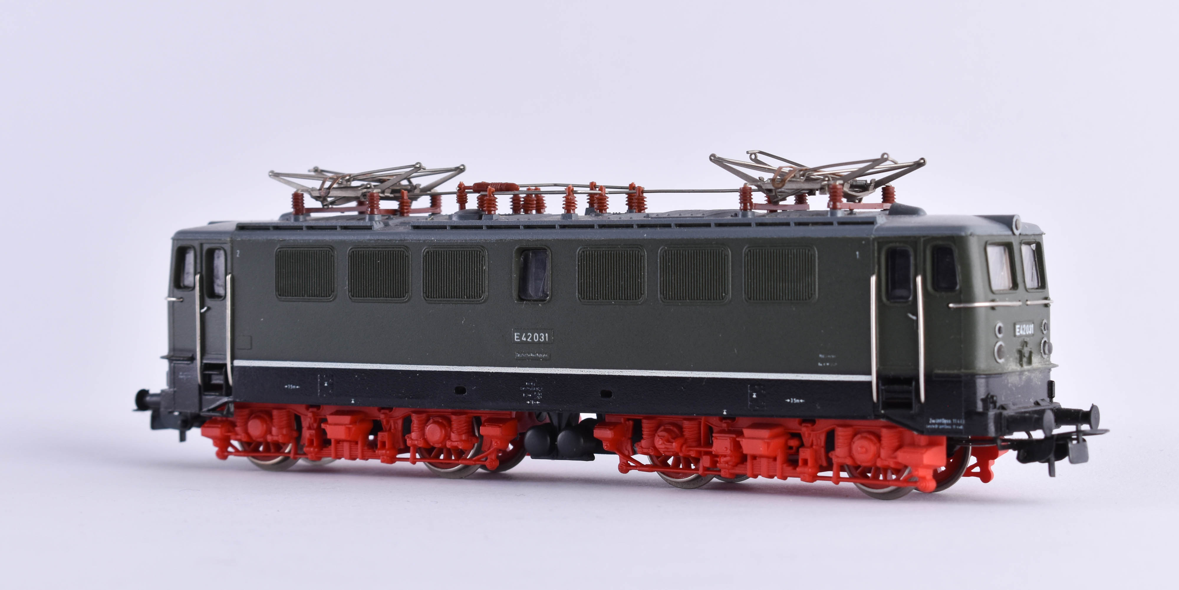 Electric locomotive E 11022 - Piko - Image 2 of 3