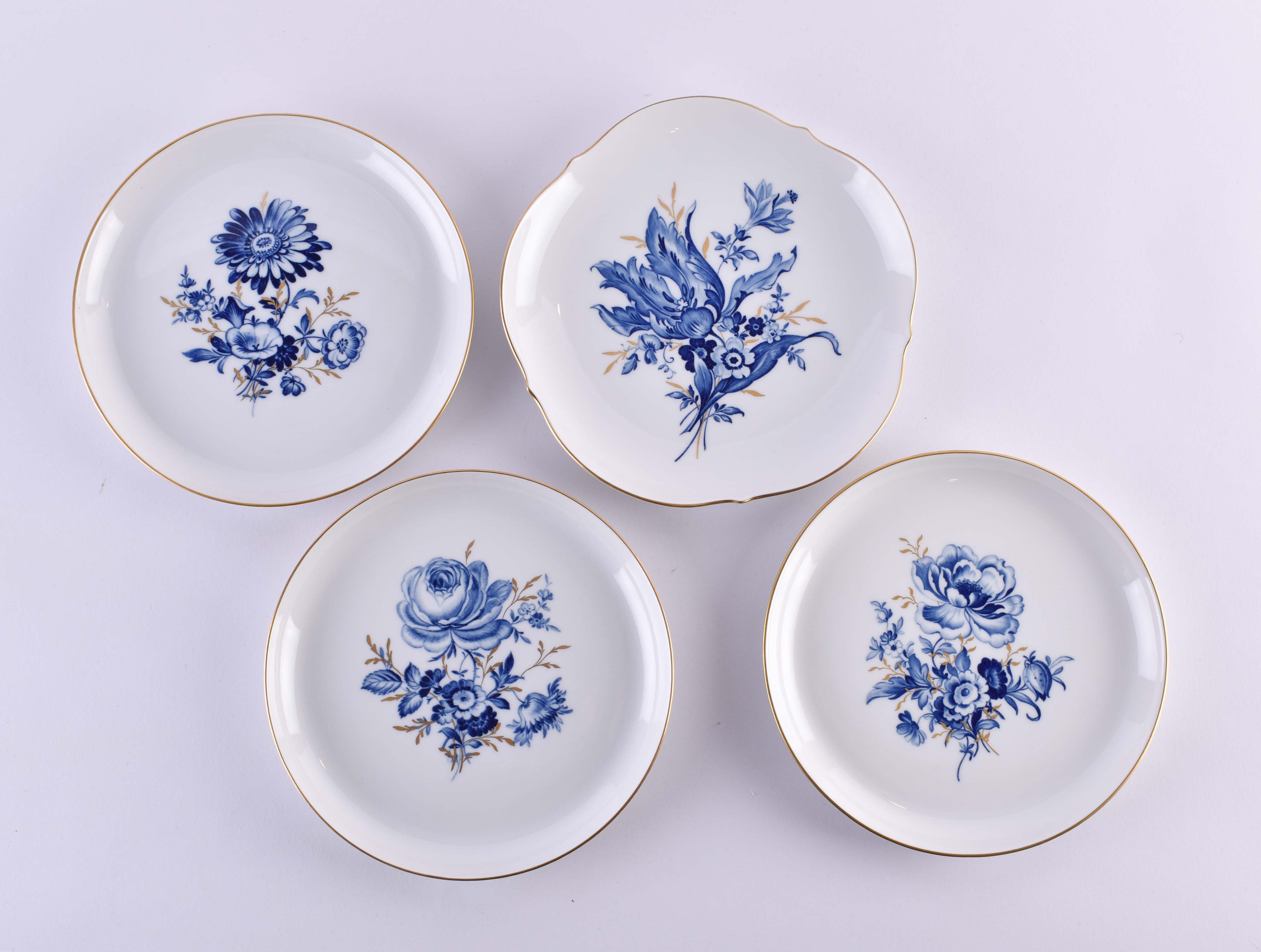 4 Meissen wall plates