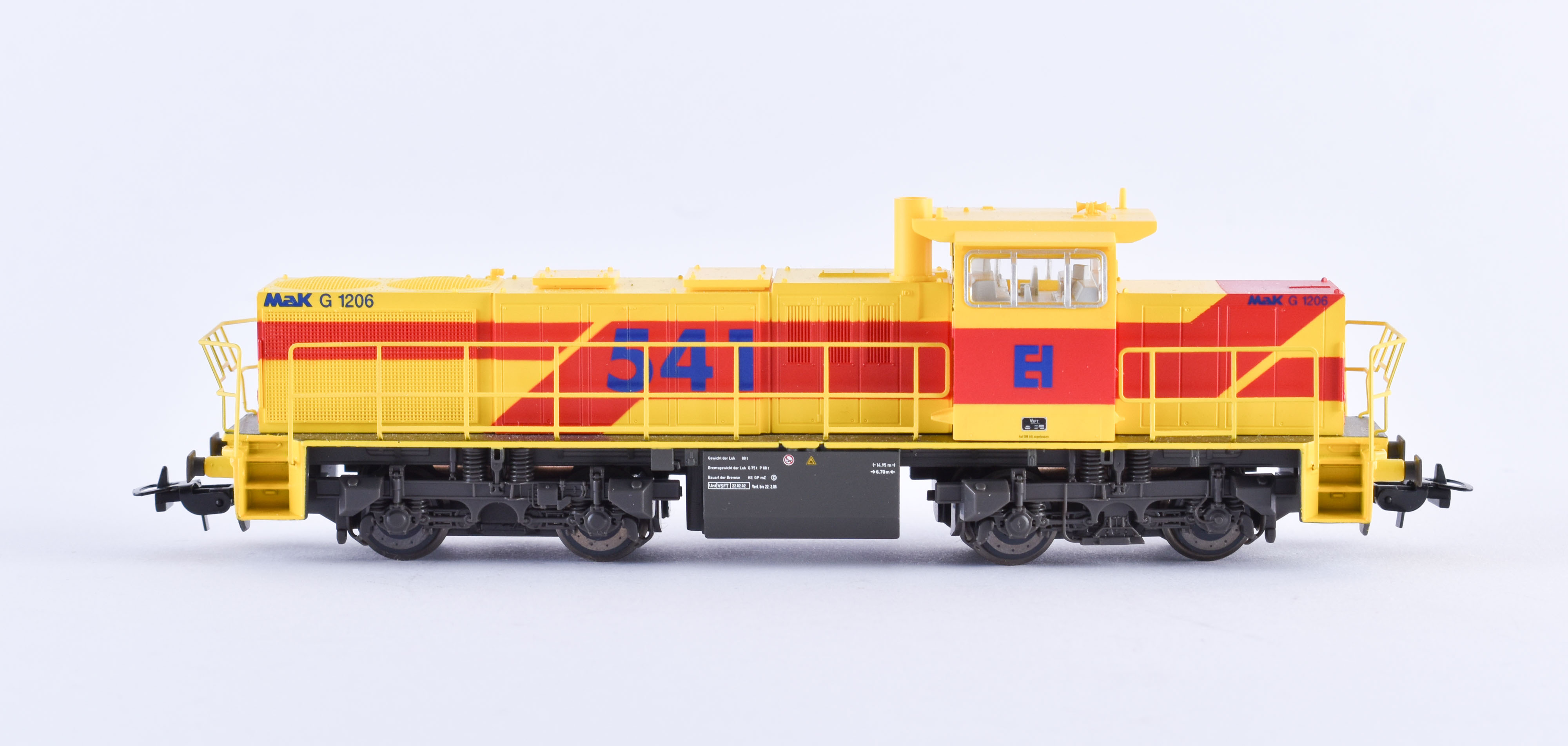 Diesel locomotive Mak G 1206, Piko