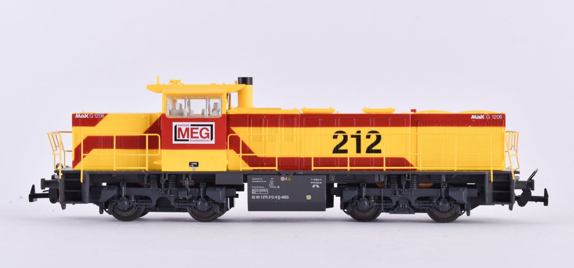 Diesel locomotive Mak G 1206-Piko