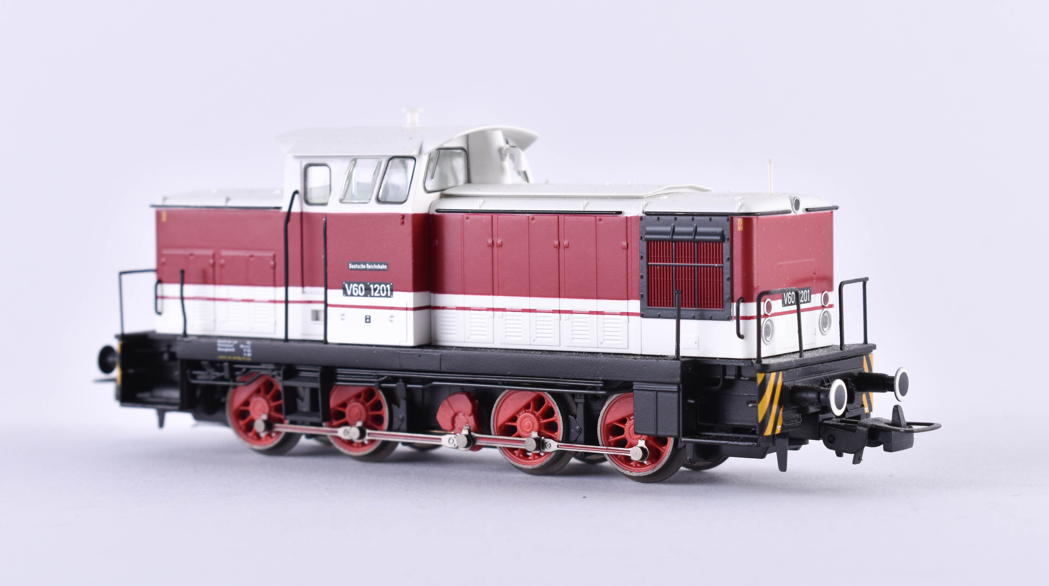 Diesellok V60 1201, Piko