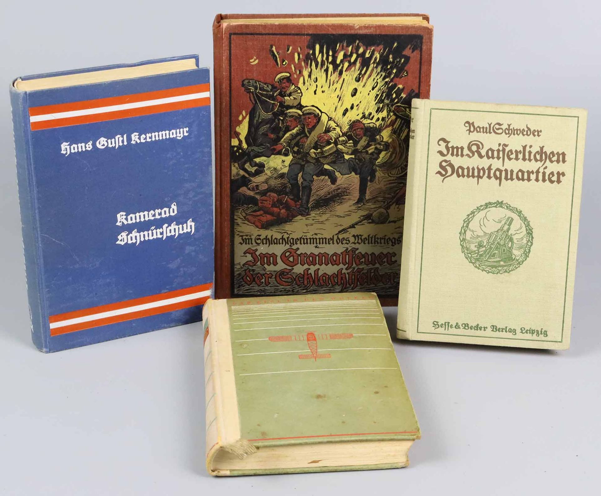 4 Militaria Bücher