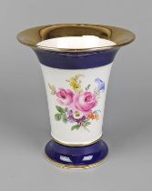 Meissen Trichtervase *Blütenbouquet*