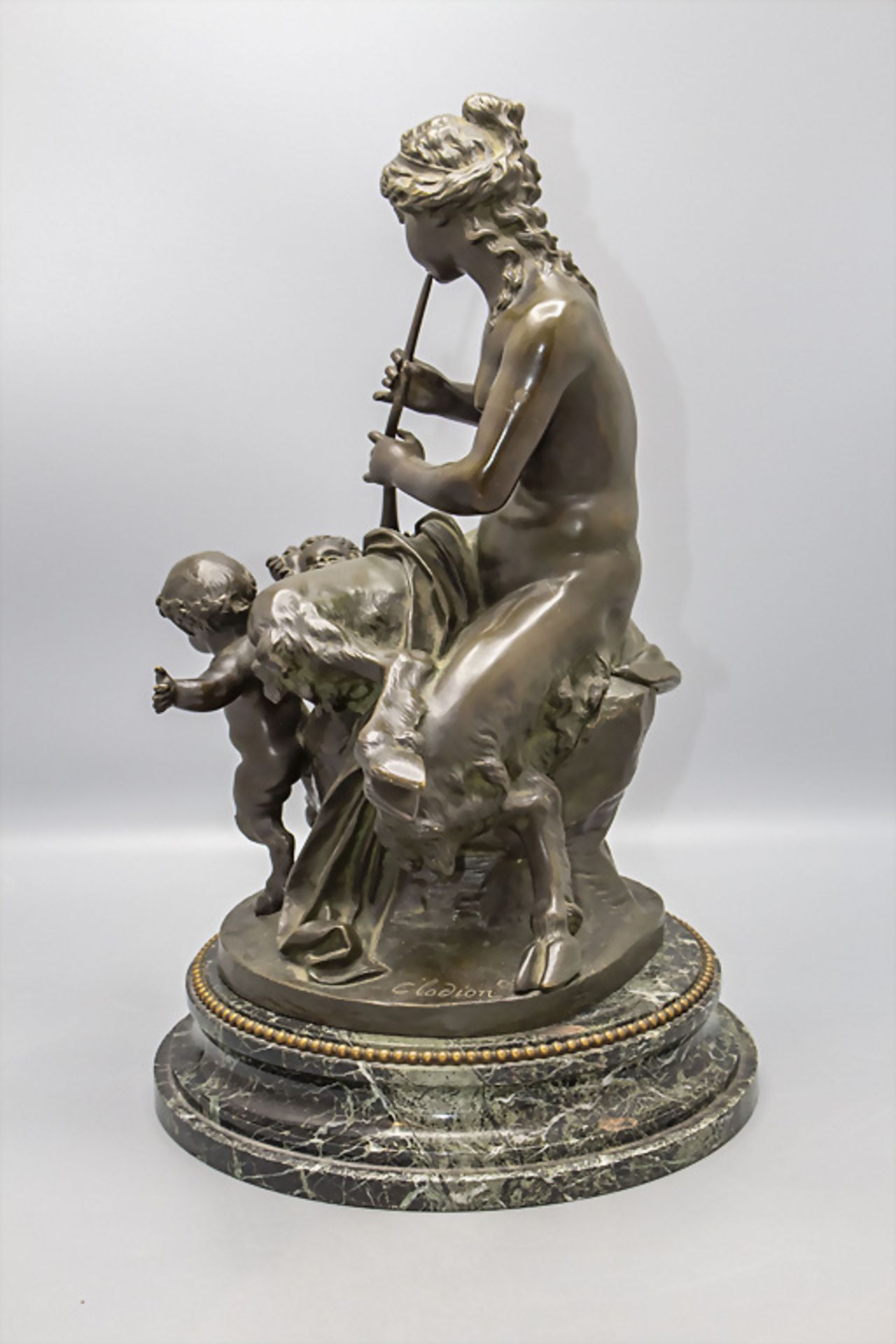 Claude-Michel CLODION (1738- 1814), 'Faunmädchen mit Kindern' / 'A faun girl with kids' - Image 4 of 7