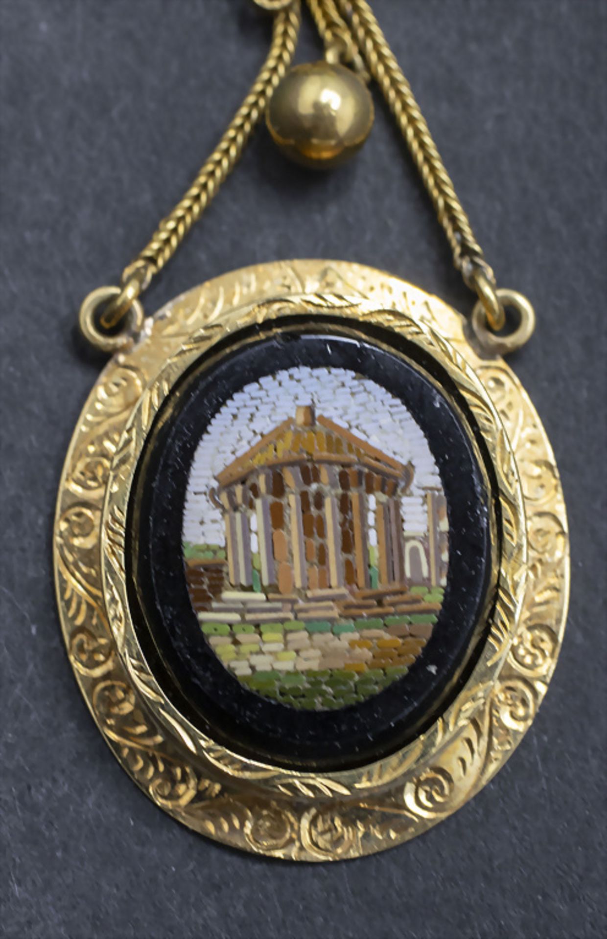 Mikromosaik Goldanhänger / A micro mosaic 14 ct gold pendant, Italien, 19. Jh. - Bild 3 aus 4