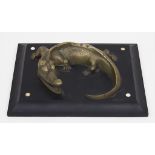 Bronze Krokodil als Visitenkartenhalter / A bronze crododile as business card holder, ...