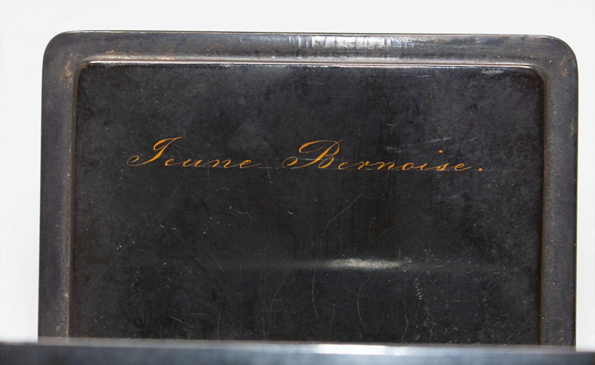 Schnupftabakdose 'Junge Bernerin' / Tabatiere 'Jeune Bernoise' / A snuff box, Stobwasser, ... - Image 4 of 7