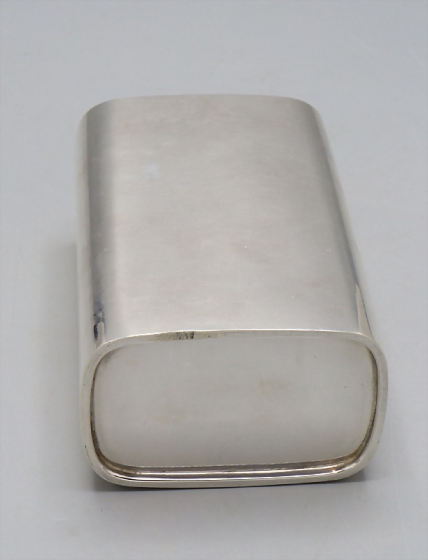 Art Déco Whisky Flachmann / An Art Deco silver whisky flask, Filippo Chappe (1863-1936), ... - Image 4 of 6