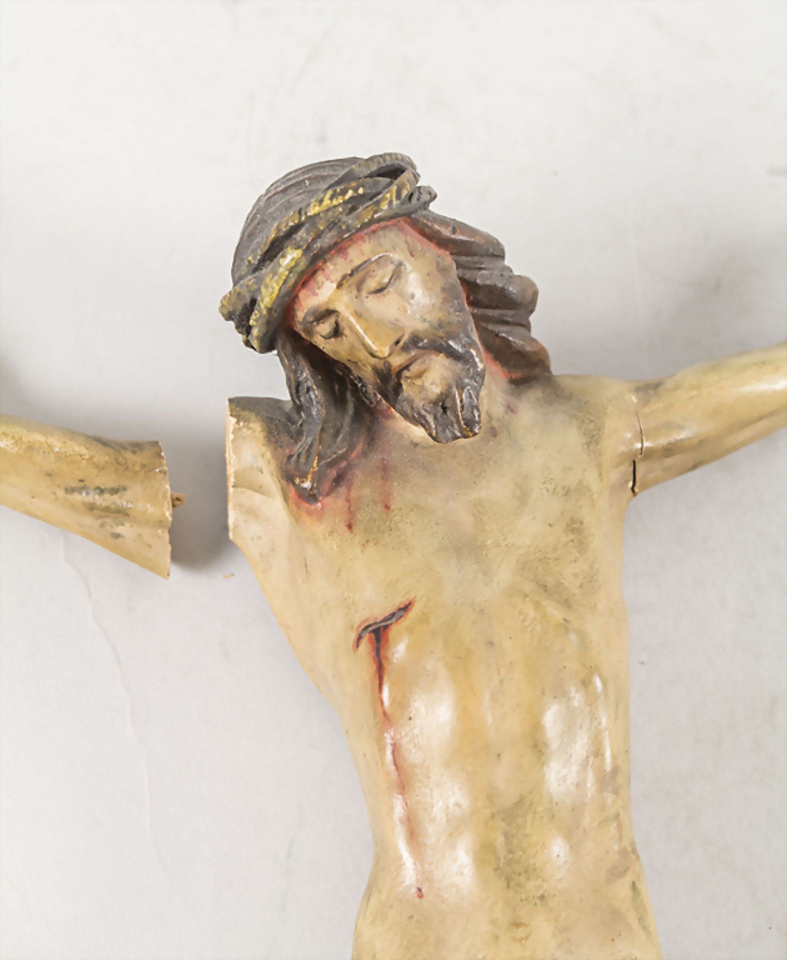 Kruzifix / A wooden crucifix - Image 3 of 5