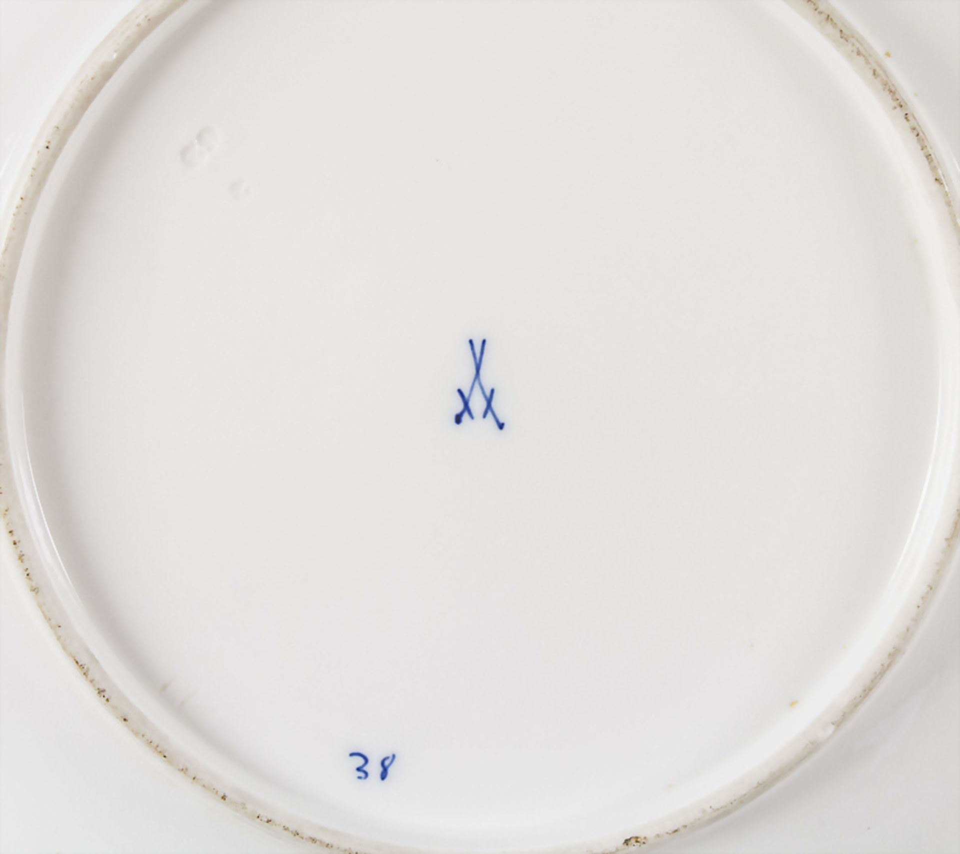 Paar Zwiebelmuster Gemüseschalen / A pair of serving bowls with onion pattern, Meissen, 2. ... - Image 4 of 4