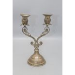 Zweiarmiger Kerzenleuchter / A silver candle holder, um 1880