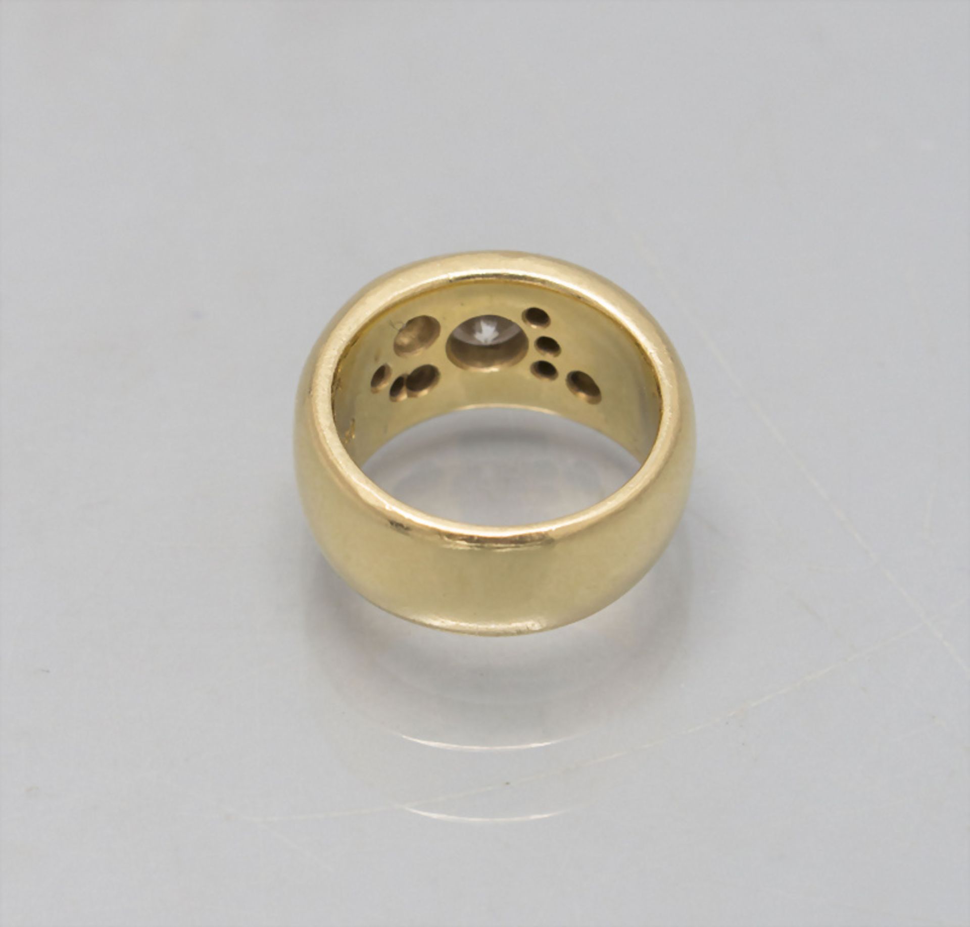 Damenring mit Diamanten / A ladies 18 ct gold ring with diamonds - Bild 2 aus 2