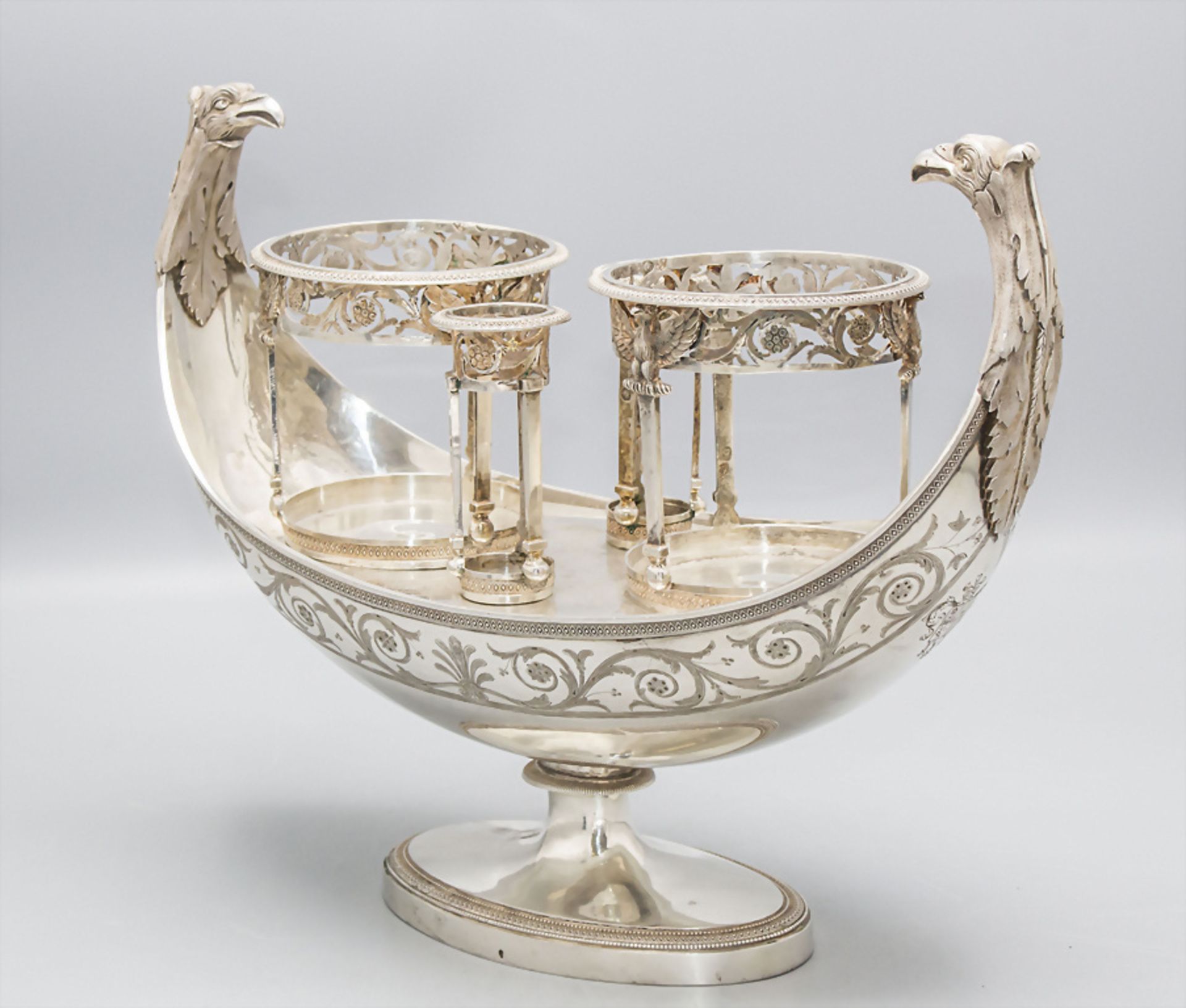 Empire Huiliere / Essig- und Öl Menage / A silver Empire cruet stand, Jean Baptist Potot, ... - Image 3 of 11