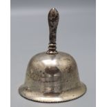 Tischglocke / A silver table bell, Ägypten, Mitte 20. Jh.