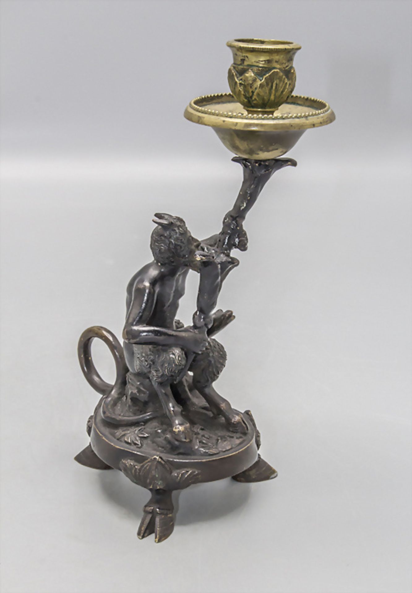 Bronze Figurenleuchter 'Satan' / A bronze figural candle holder 'Satan', um 1900 - Image 3 of 5
