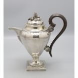 Louis Seize Teekanne / A Louis Seize silver tea pot, Palermo, Sizilien, 1800
