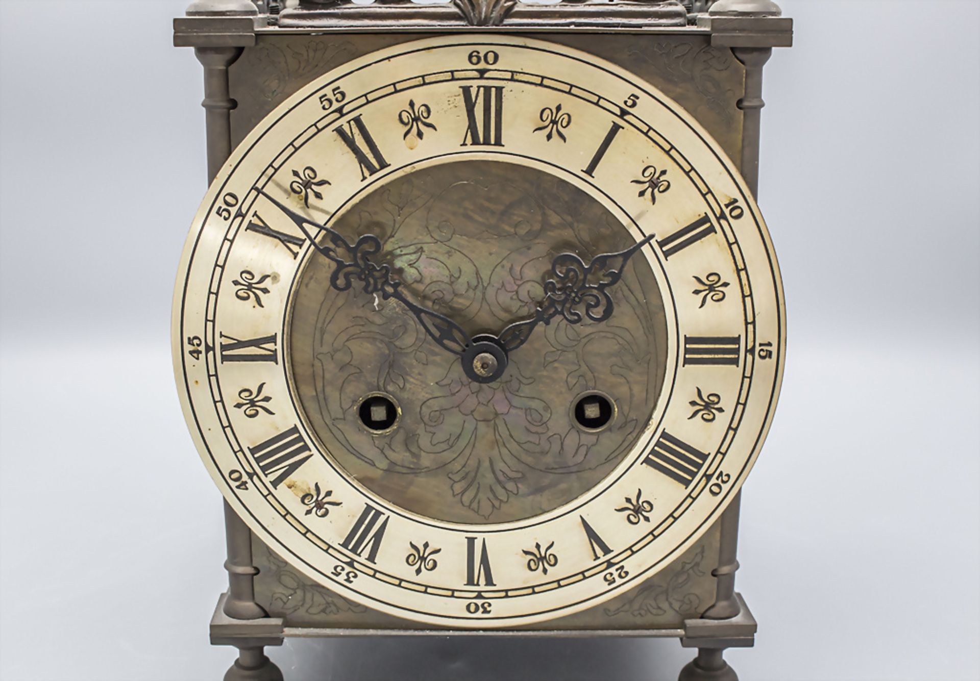 Laternenuhr / A latern clock, 20. Jh. - Image 2 of 7