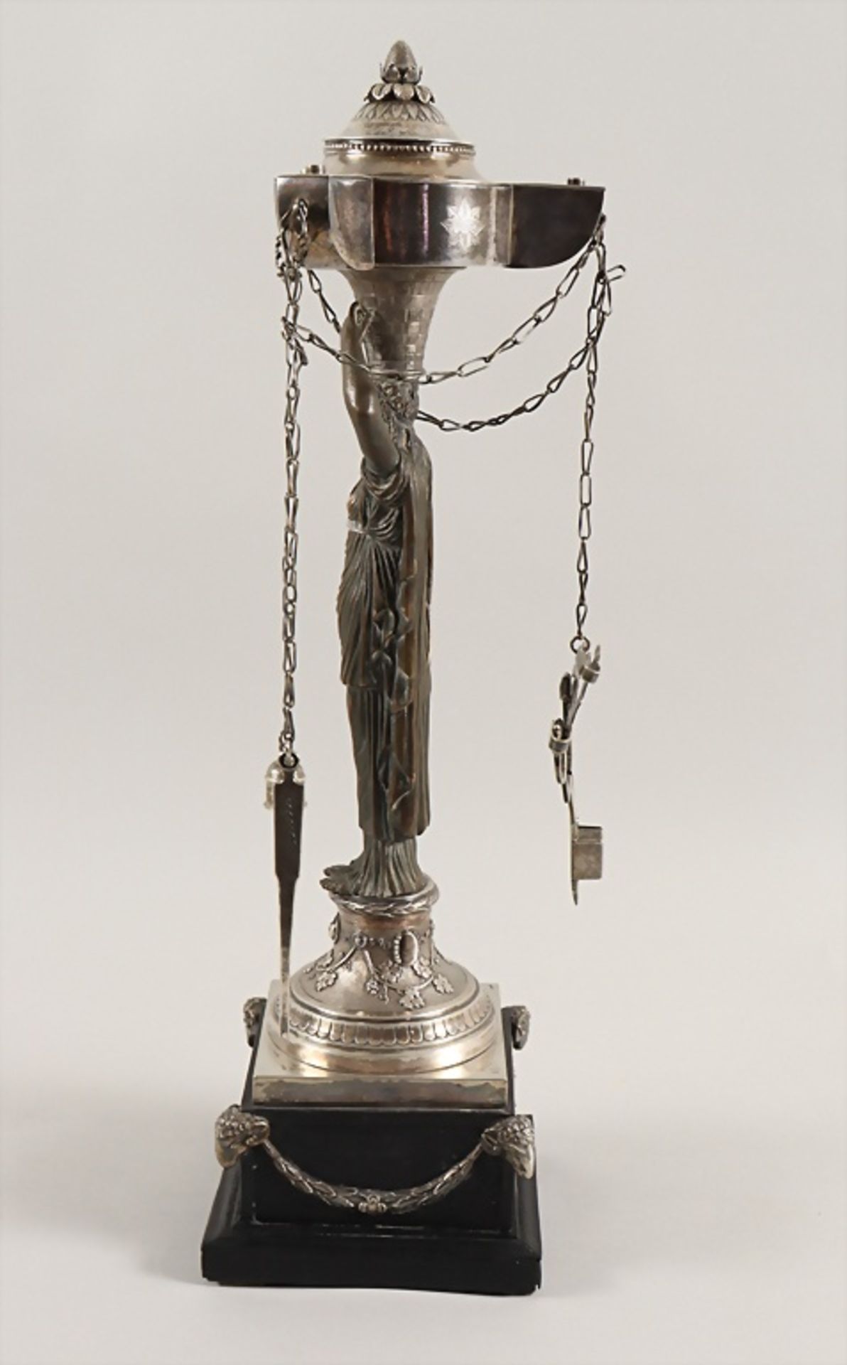 Klassizismus Öllampe / A Classicism oil lamp, Vatikanstadt / Rom, um 1810 - Image 3 of 19