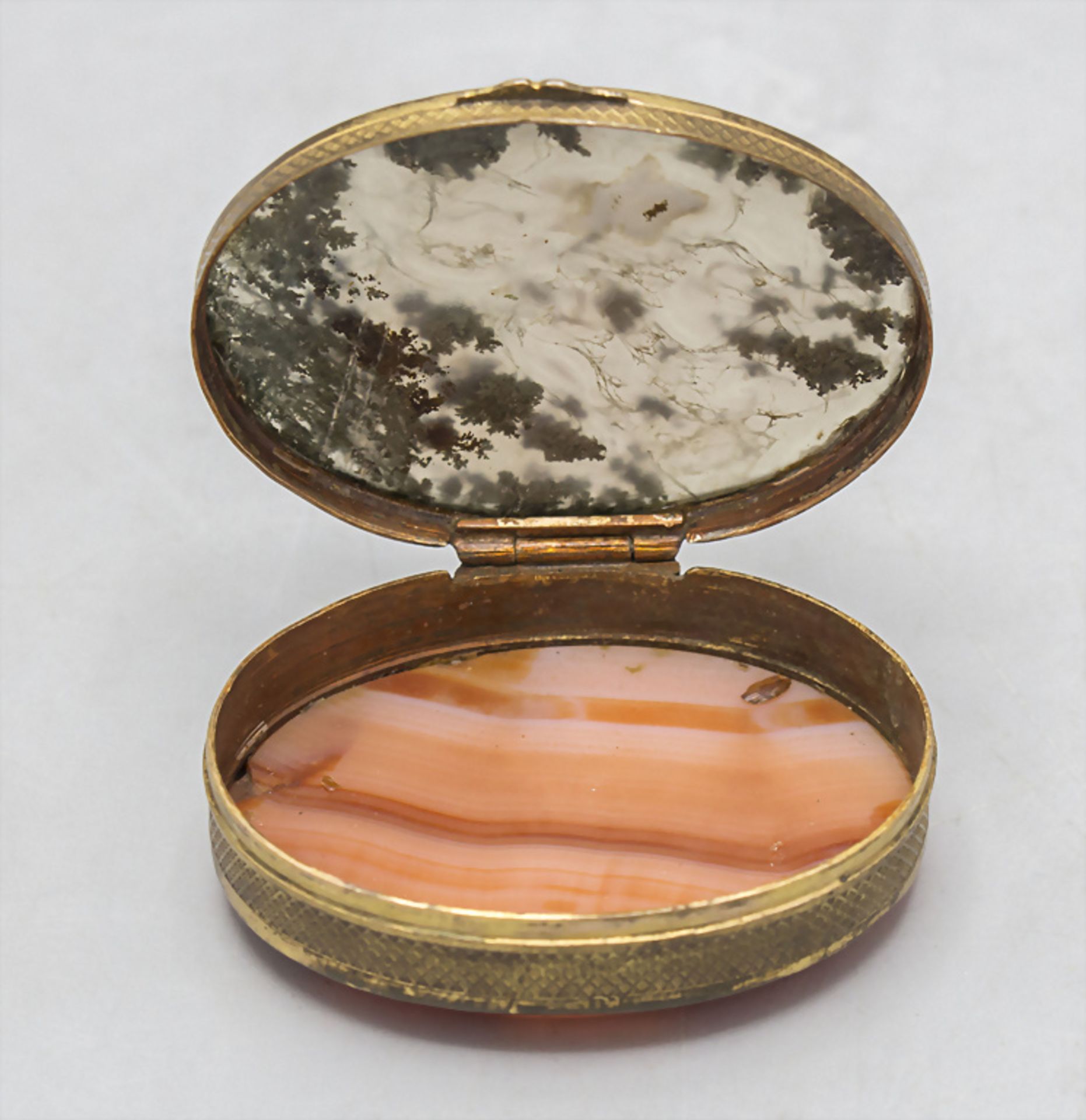 Ovale Achat Deckeldose / Tabatiere / An oval agate snuffbox, Frankreich, Ende 19. Jh. - Image 4 of 5