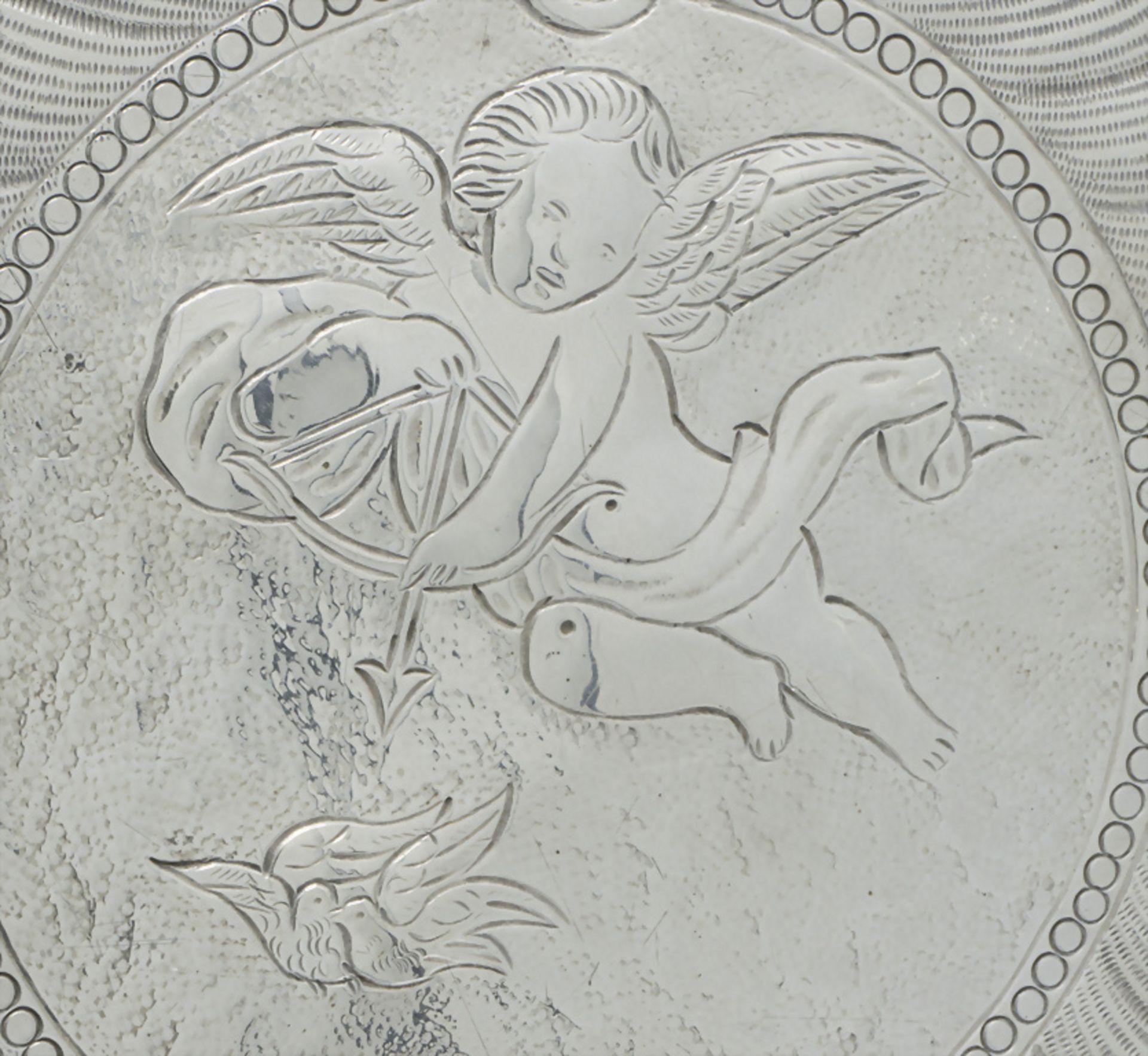 Allianzteller / A silver alliance plate, Claude Genu, Paris, 1744-1750 - Image 4 of 9