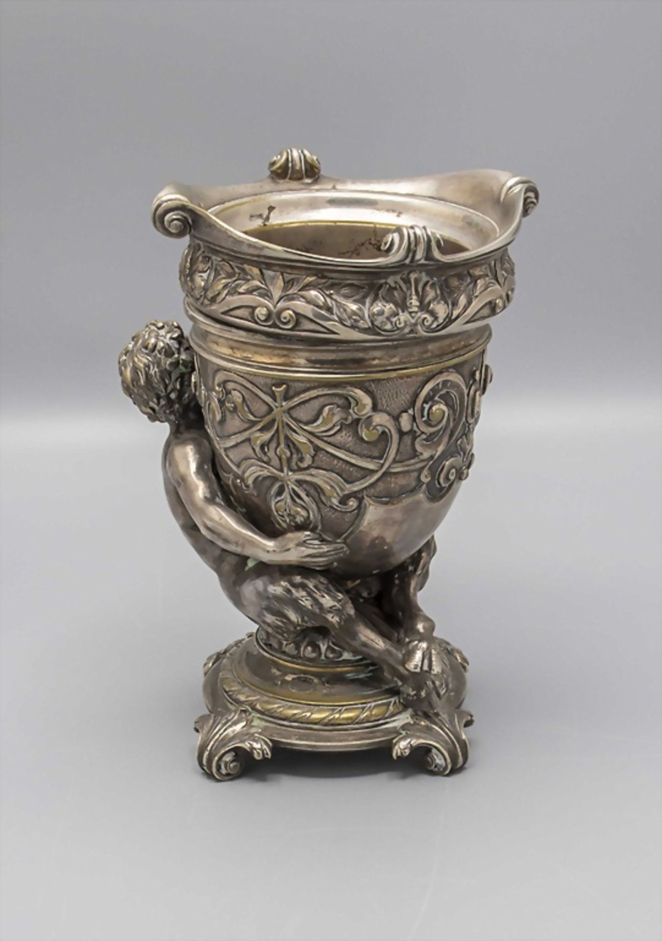 Bronze Ziergefäß mit Faun / A decorative bronze vase with a faun, Frankreich, um 1880 - Bild 3 aus 6