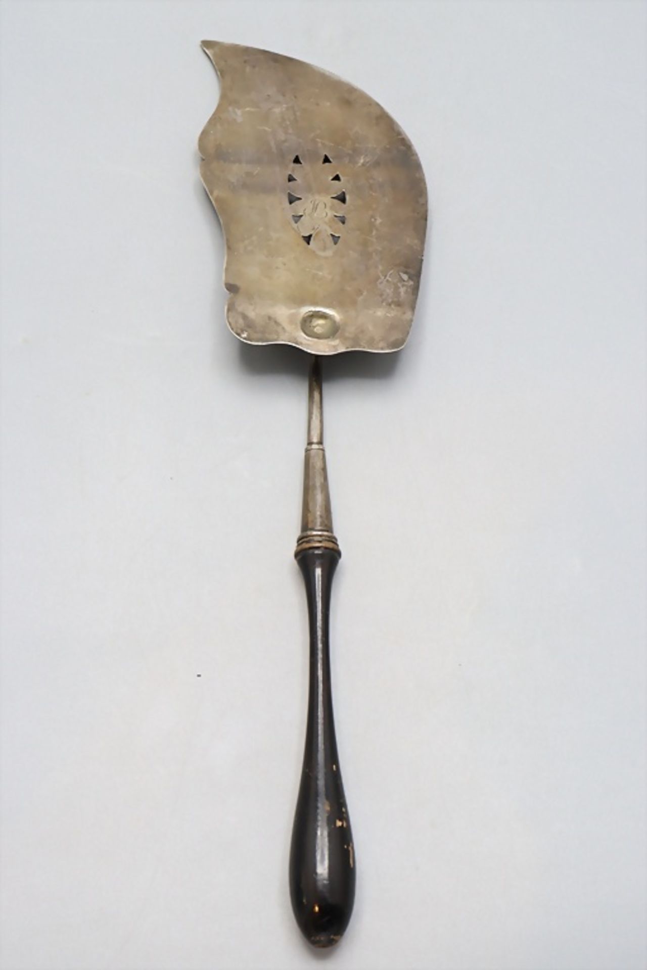 Empire Pastetenheber / An Empire silver pastry server, um 1800 - Image 2 of 7