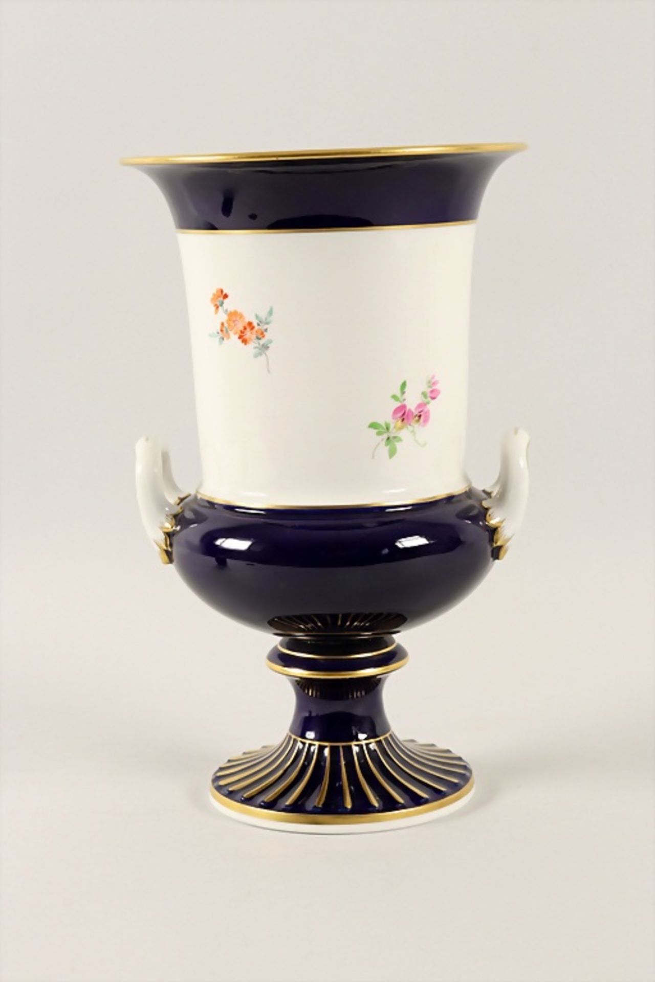 Amphorenvase / An amphora vase, Meissen, nach 1934 - Bild 3 aus 7