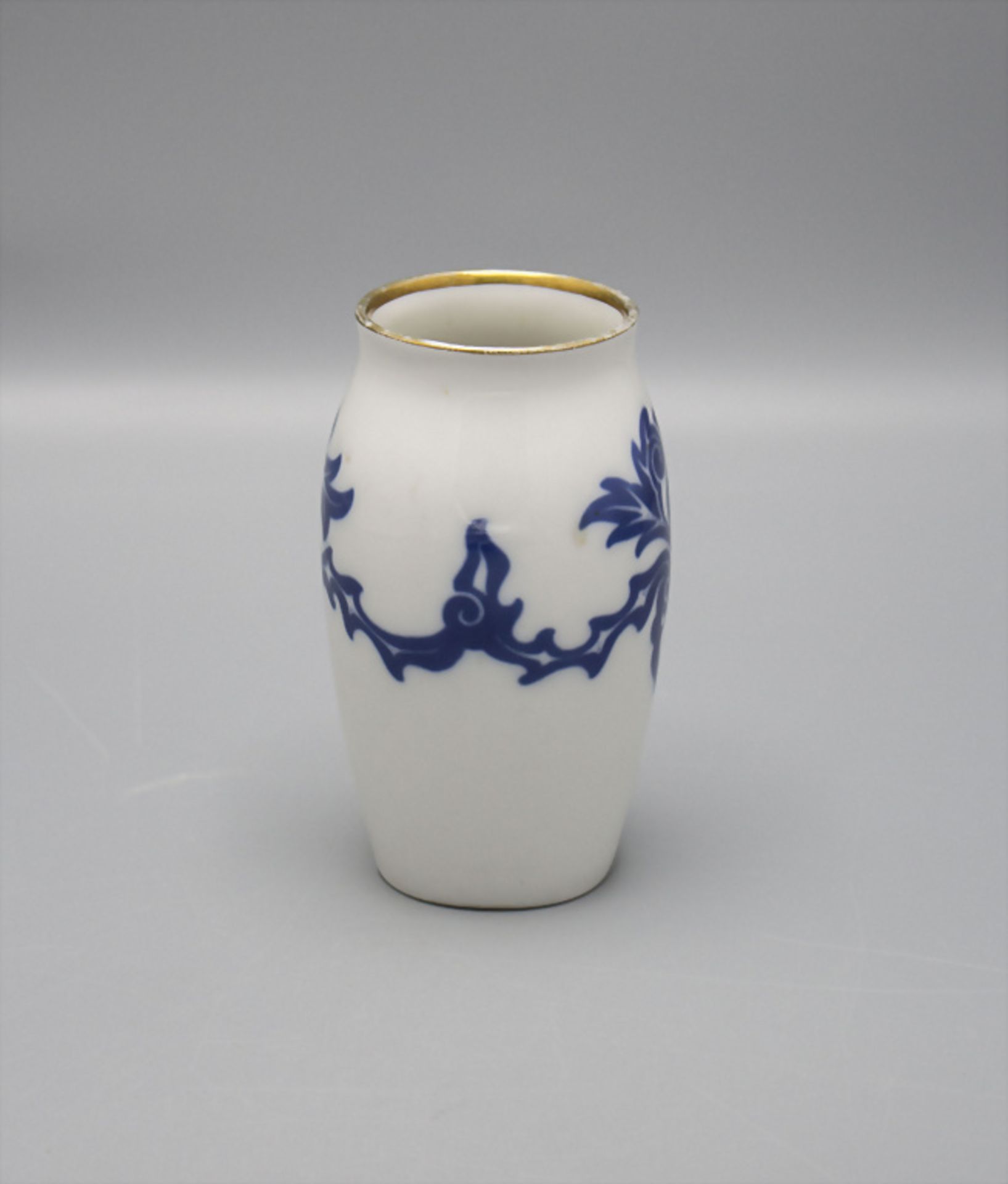 Jugendstil Vase / An Art Nouveau vase, Hutschenreuther, Selb, um 1920 - Image 2 of 3