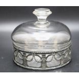 Glasglocke / Glasdose mit Montur / A glass bowl with plated mount, Minerva, Frankreich, Ende ...