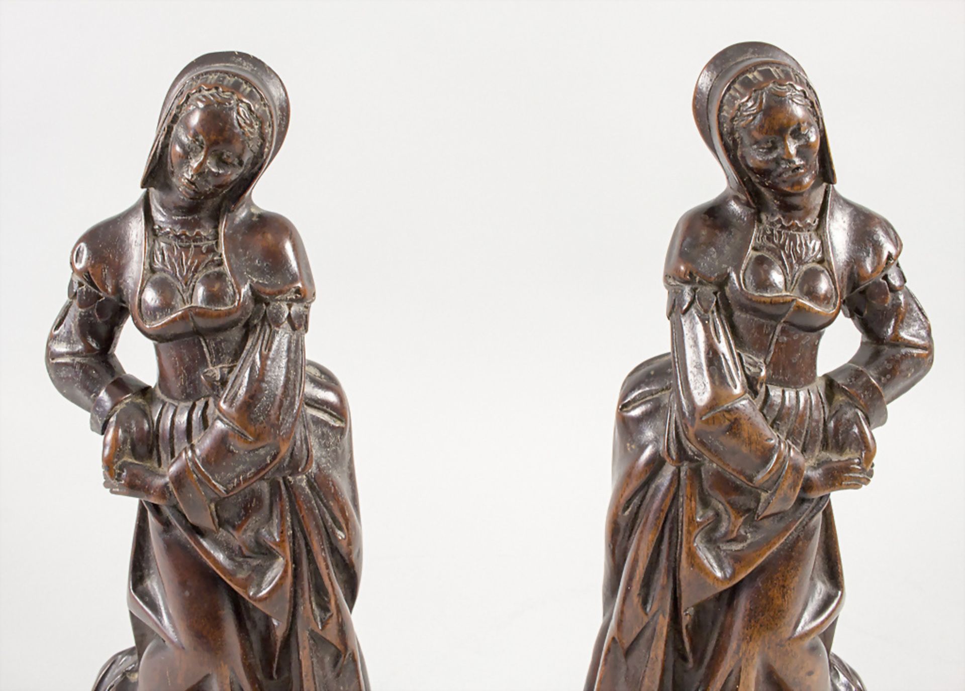 Paar Renaissance Skulpturen / A pair of Renaissance wooden sculptures, wohl 16. Jh. - Bild 2 aus 6