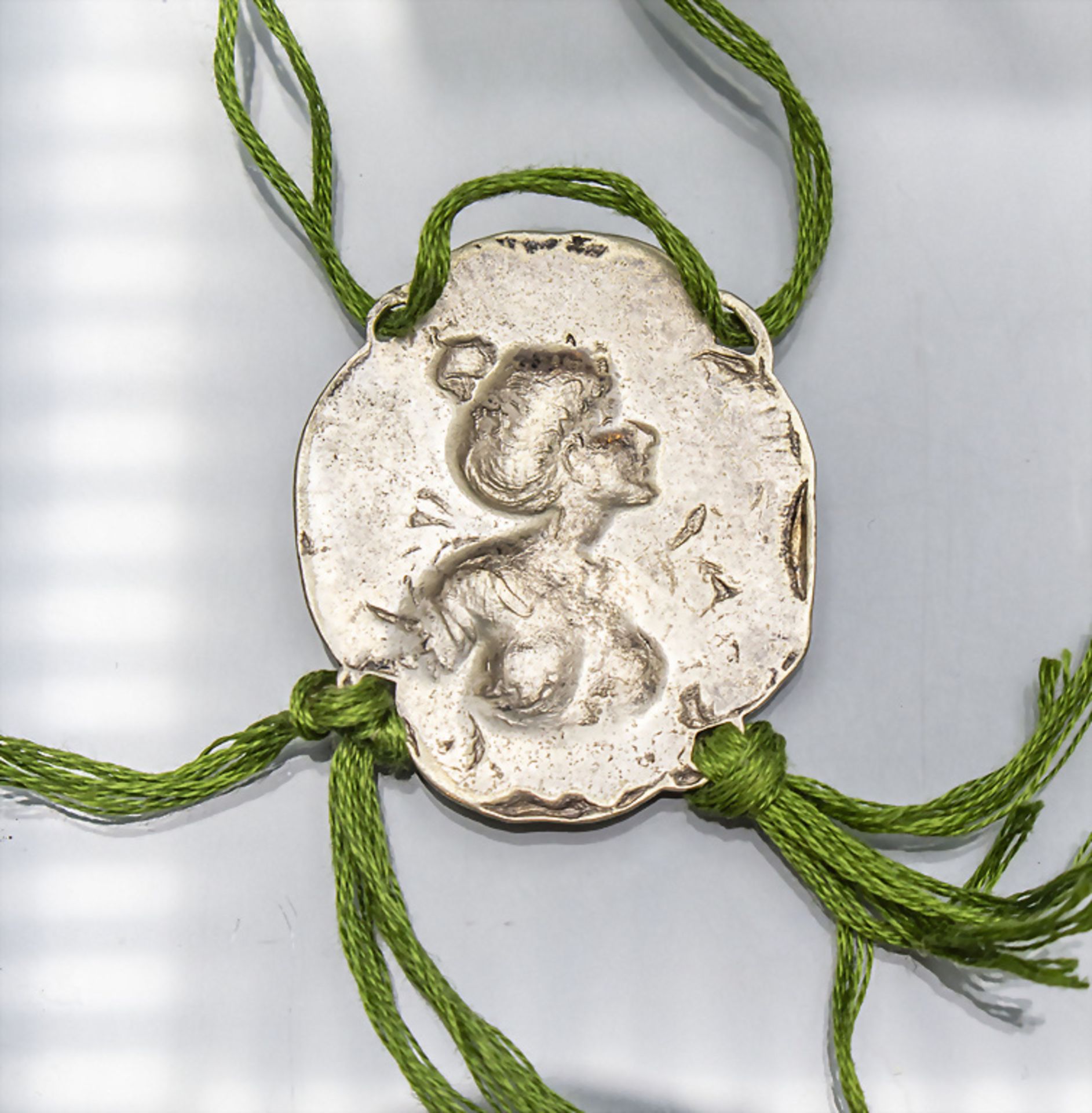 Jugendstil Anhänger / An Art Nouveau pendant, Frankreich, um 1900 - Image 2 of 3