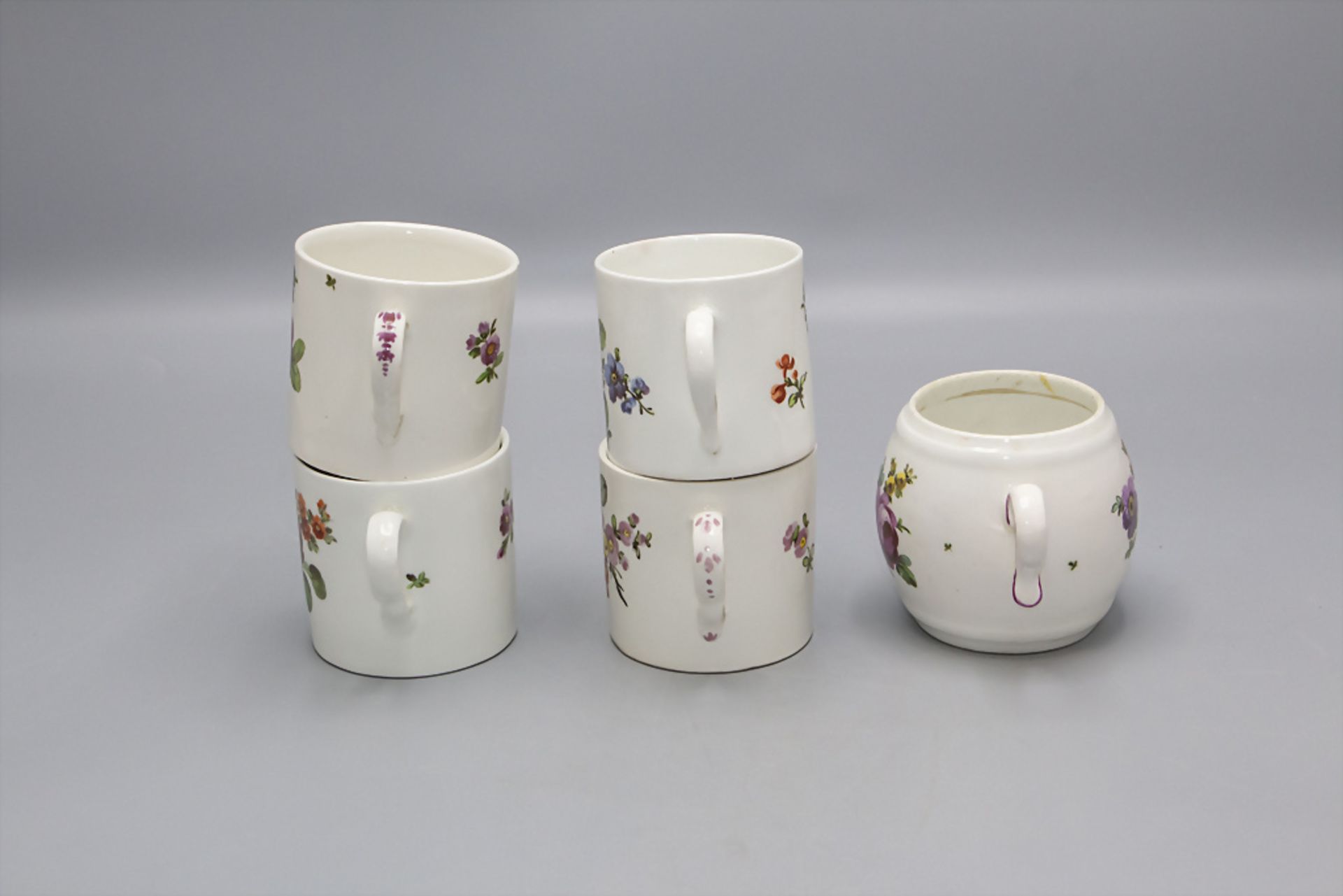 4 Tassen und ein Senftopf / 4 cups and a mustard pot, Wien, 18. Jh. - Image 2 of 5