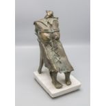 Bronze Skulptur 'Sitzender Akt' / A bronze sculpture of a 'Sitting nude'