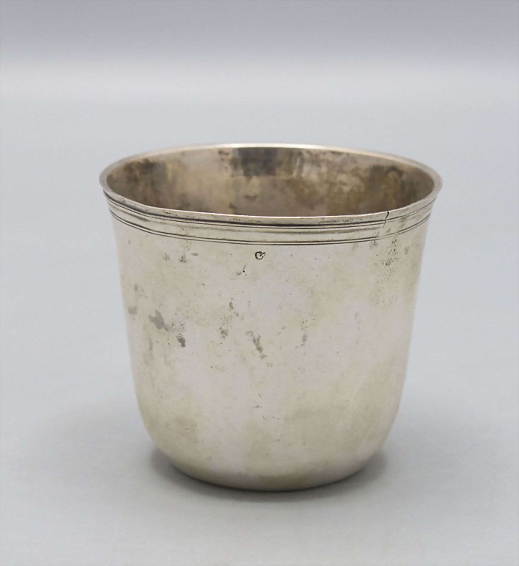 Faustbecher / A silver beaker, Michel Maillard, Paris, 1754-1755 - Image 2 of 3