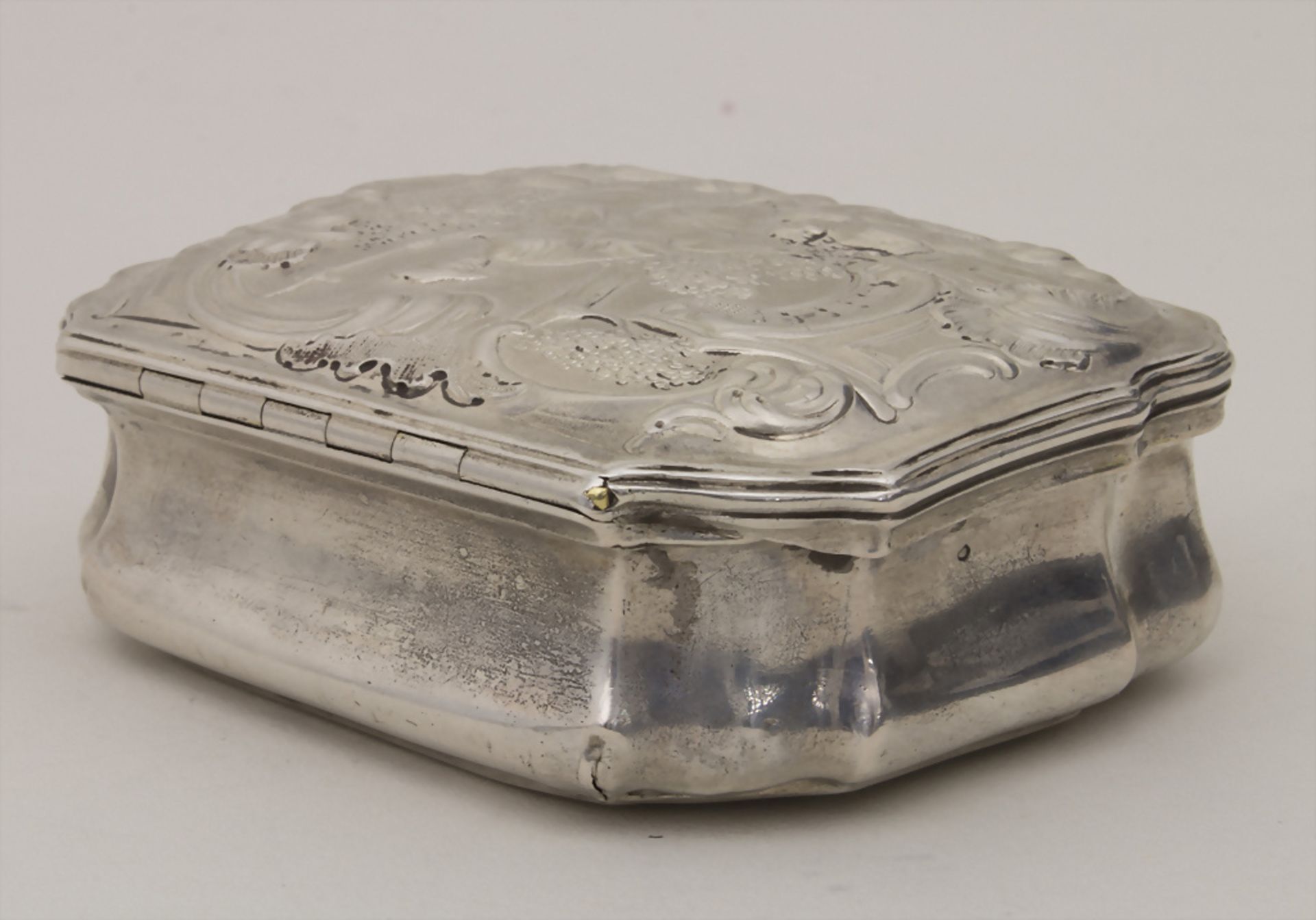 Rokoko Tabatiere / Schnupftabakdose / A silver Baroque snuffbox, deutsch, 18. Jh. - Bild 4 aus 8