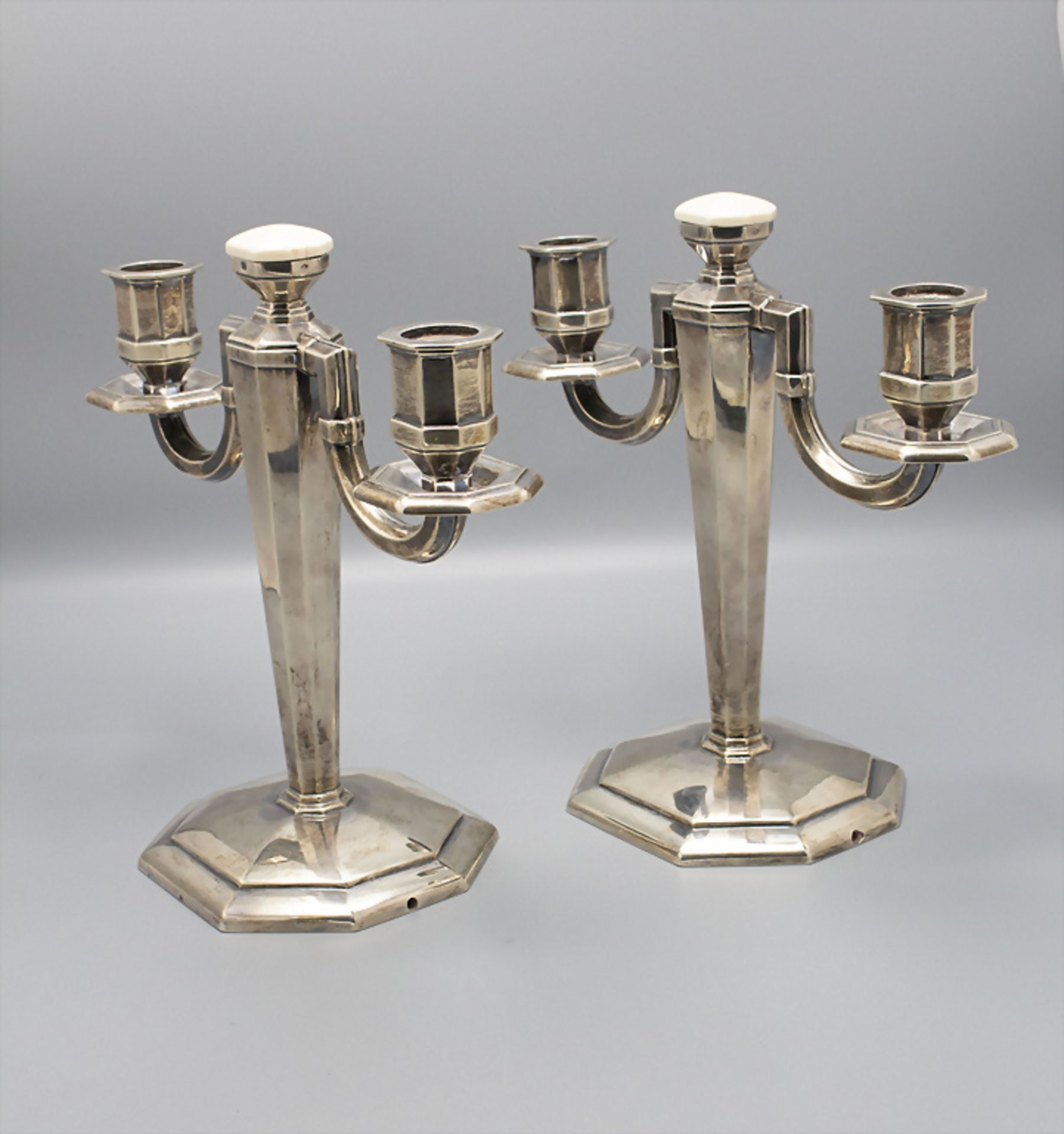 Paar Art Déco Silberleuchter / A pair of silver candlesticks, Frankreich, um 1925 - Bild 2 aus 7