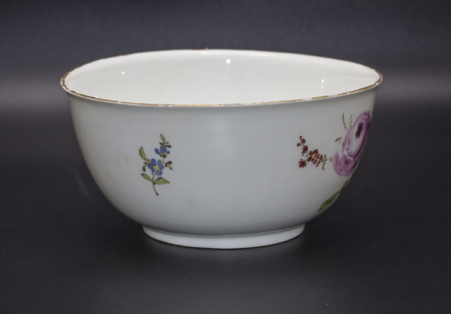 Schale / Kumme mit feiner Blumenmalerei / A bowl with fine flower painting, Meissen, ... - Image 3 of 5