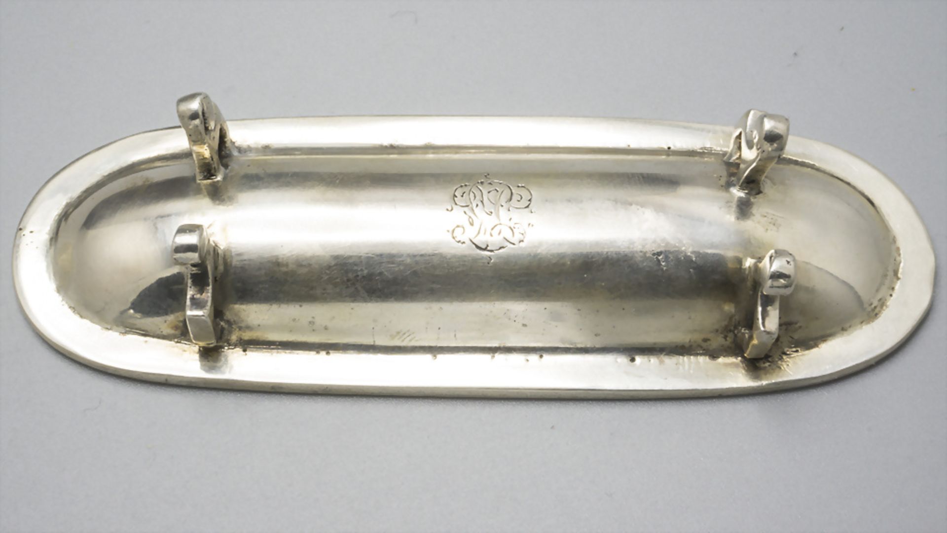 Zahnstocherhalter / A silver toothpick holder, Budapest, um 1900 - Bild 2 aus 3