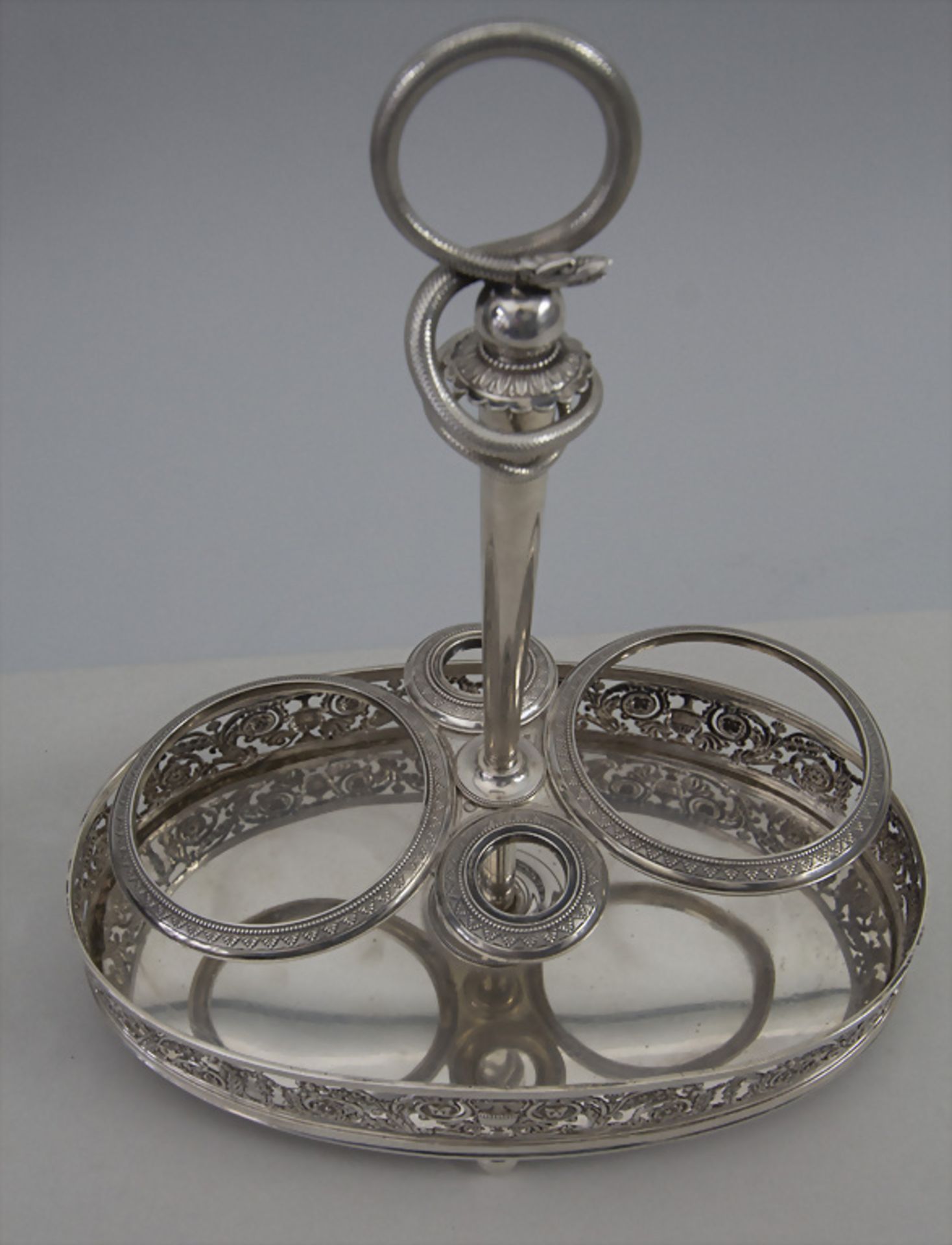 Empire Menage (Huiliere) / An Empire silver cruet stand, Belgien, um 1820 - Image 9 of 10