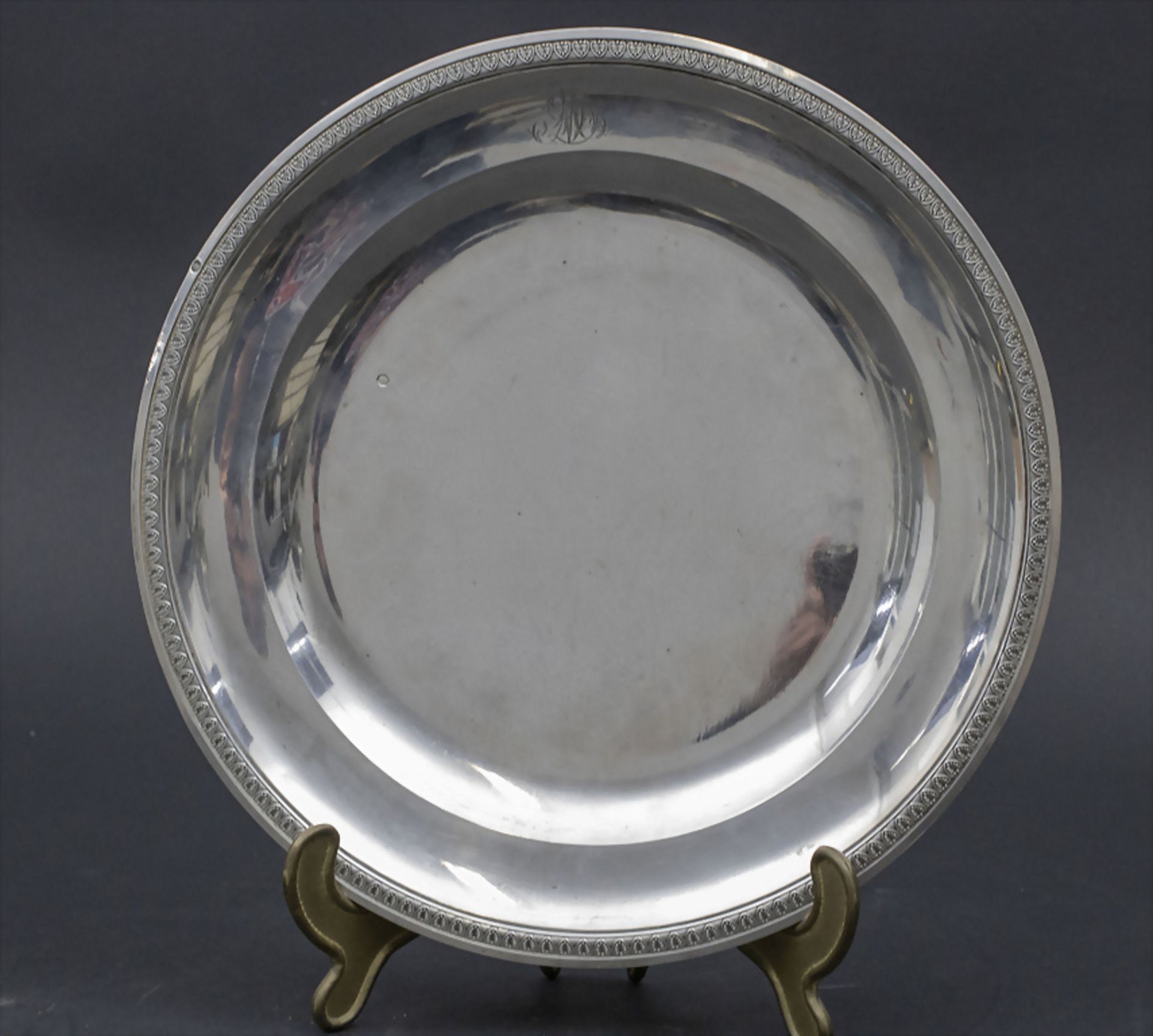 Runde Platte / A silver tray, S.J. Dupezard, Paris, 1809