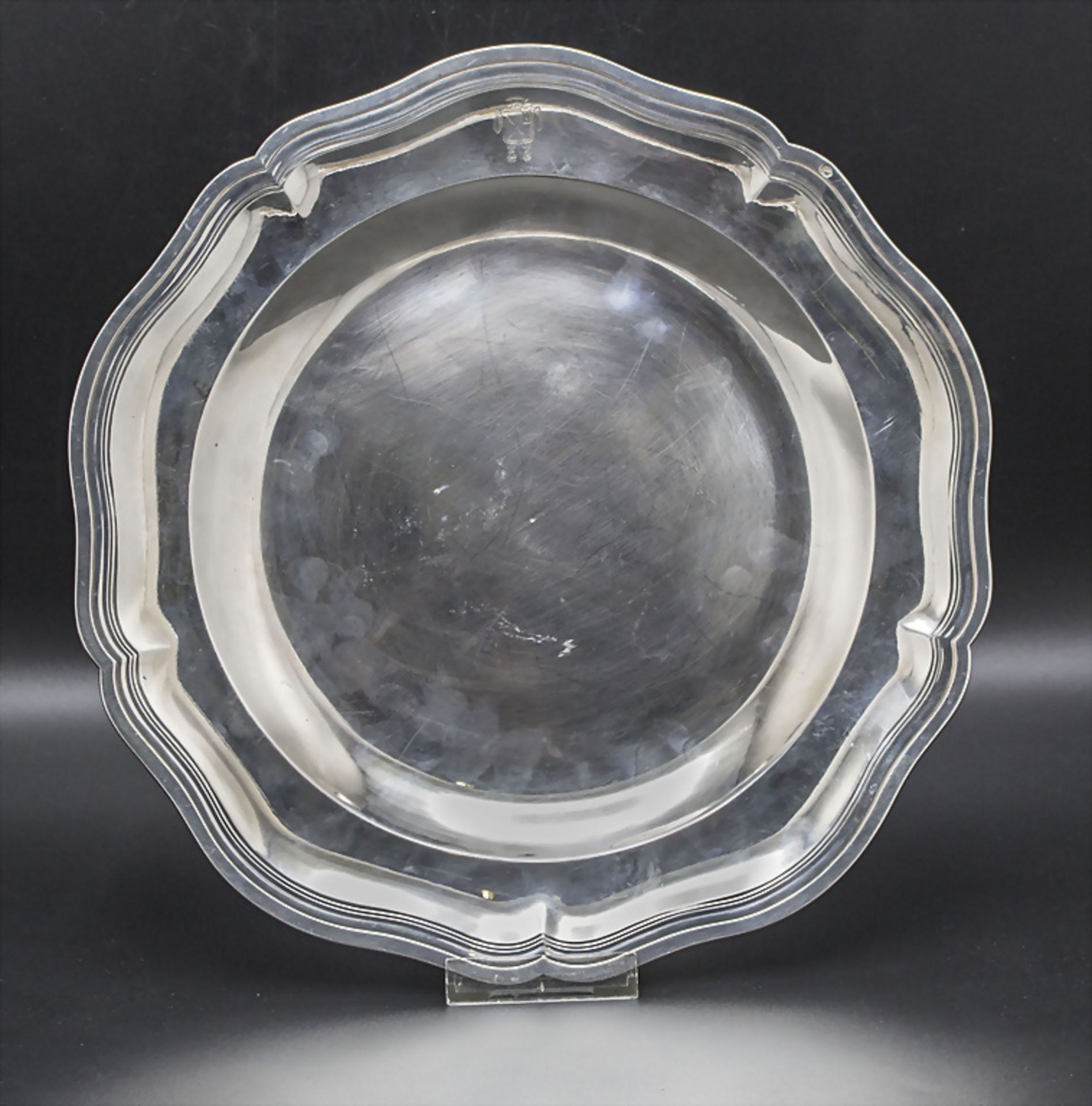 Barock Teller / A Baroque silver plate, Antoine Lucas, Paris, 1781-1789