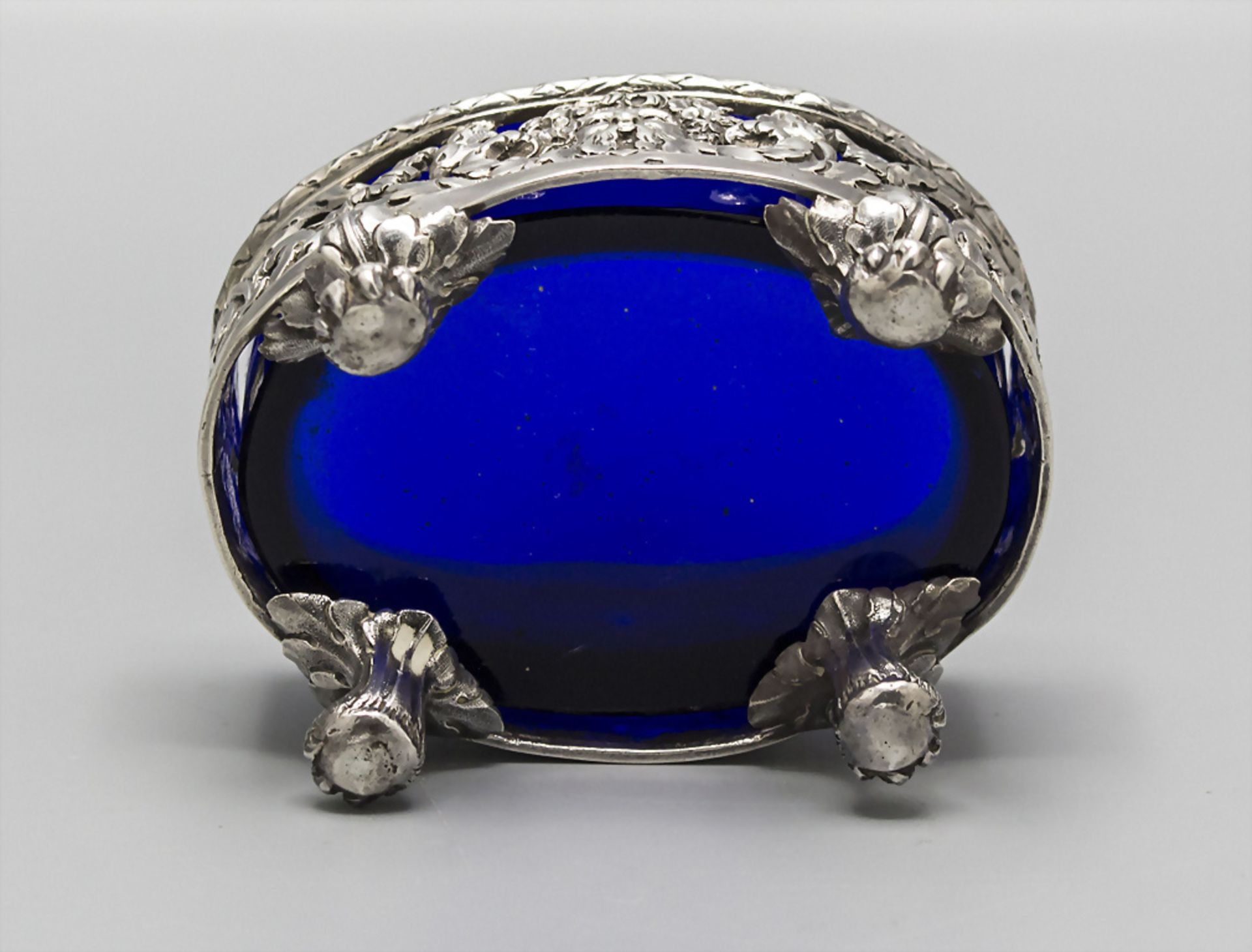 4 Louis-Seize Salieren / A set of 4 silver salt cellars, Jean-Jacques Briand, Paris, um 1777-1778 - Bild 4 aus 5