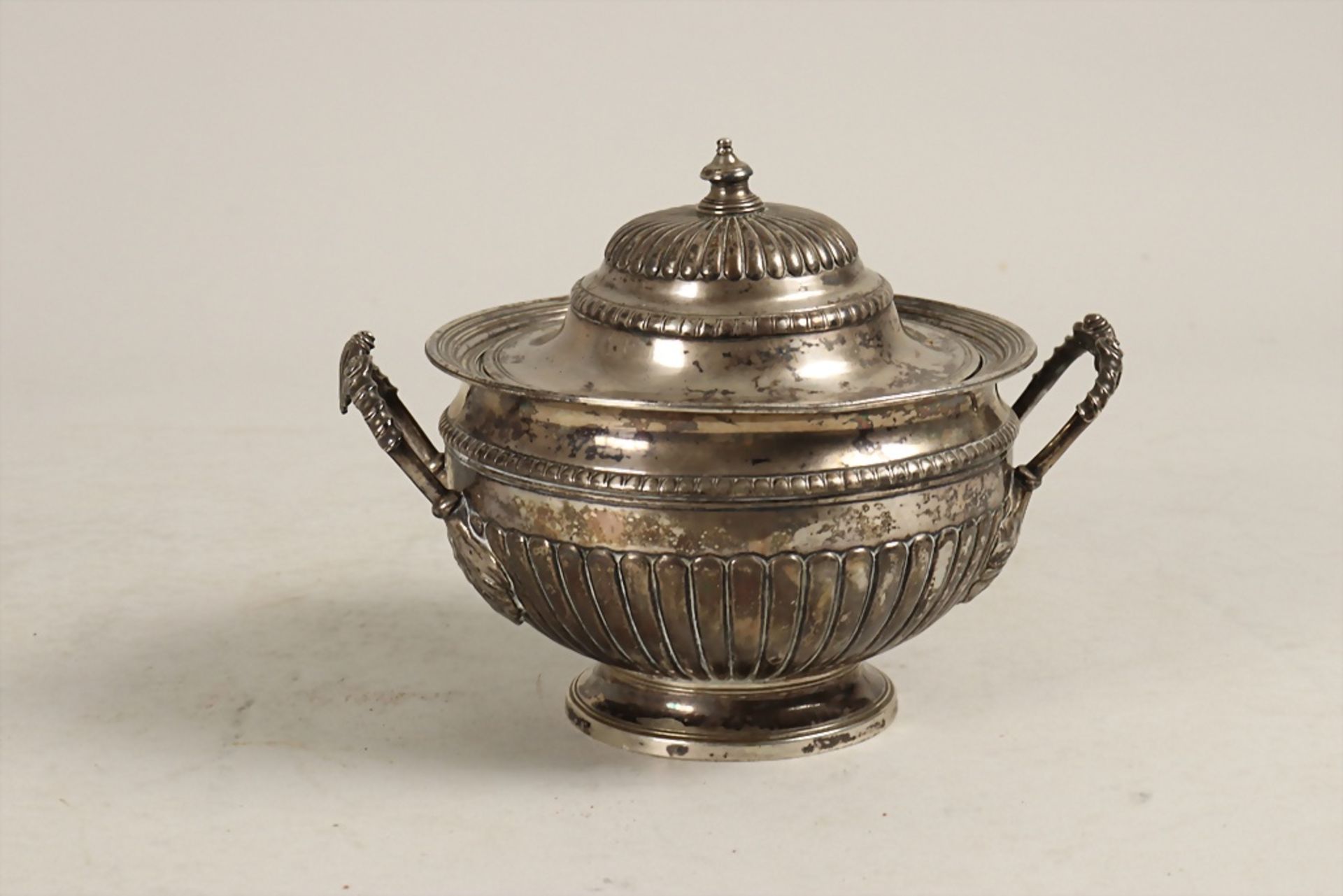 Zuckerdose / A lidded sugar bowl, Porto, 19. Jh. - Image 2 of 6